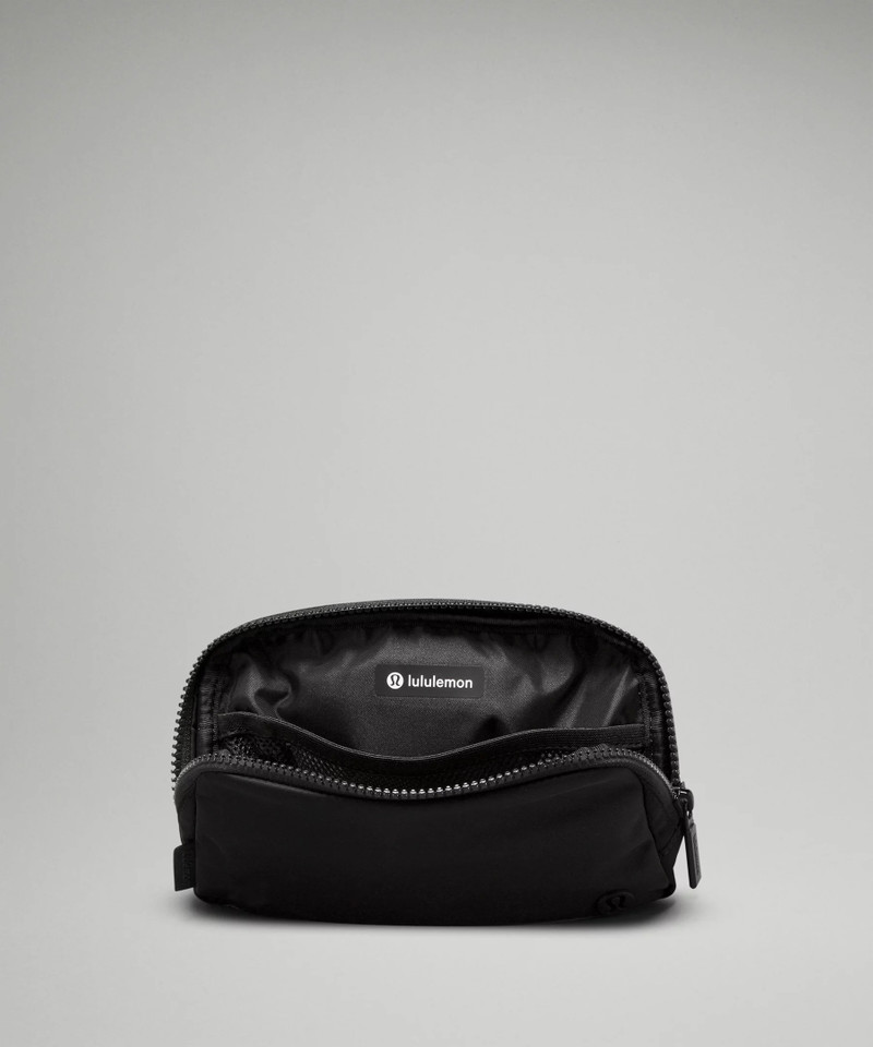 Everywhere Belt Bag with Long Strap 1L 5