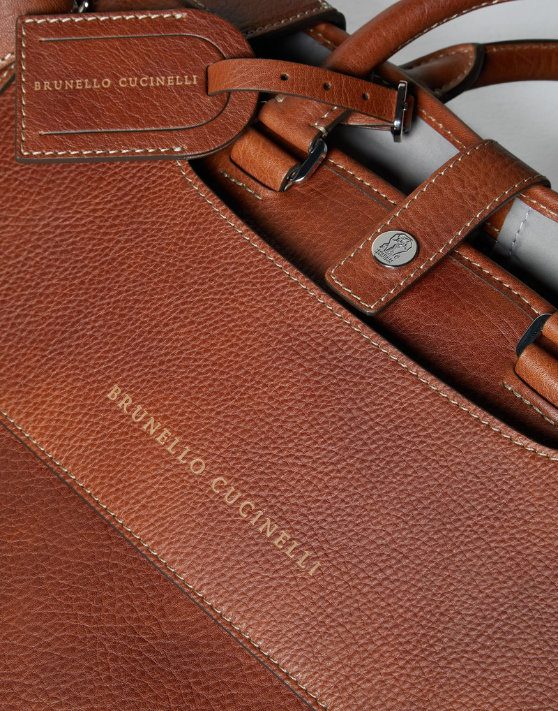 Grained calfskin suit carrier 3