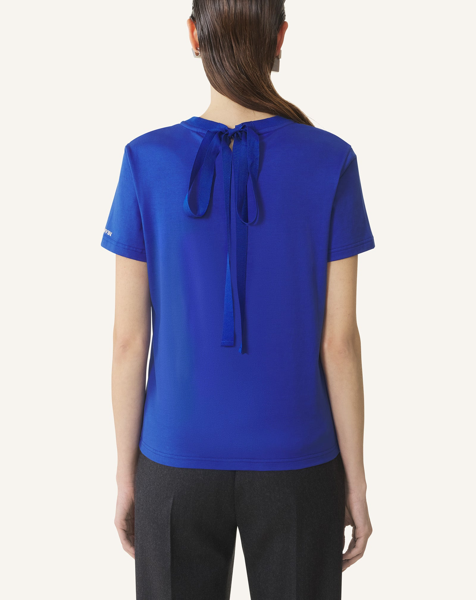 T-SHIRT WITH KNOT DETAIL - 4