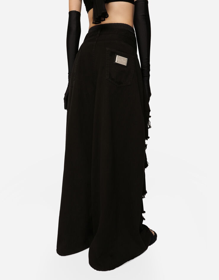 Flared jeans with ripped details - 5