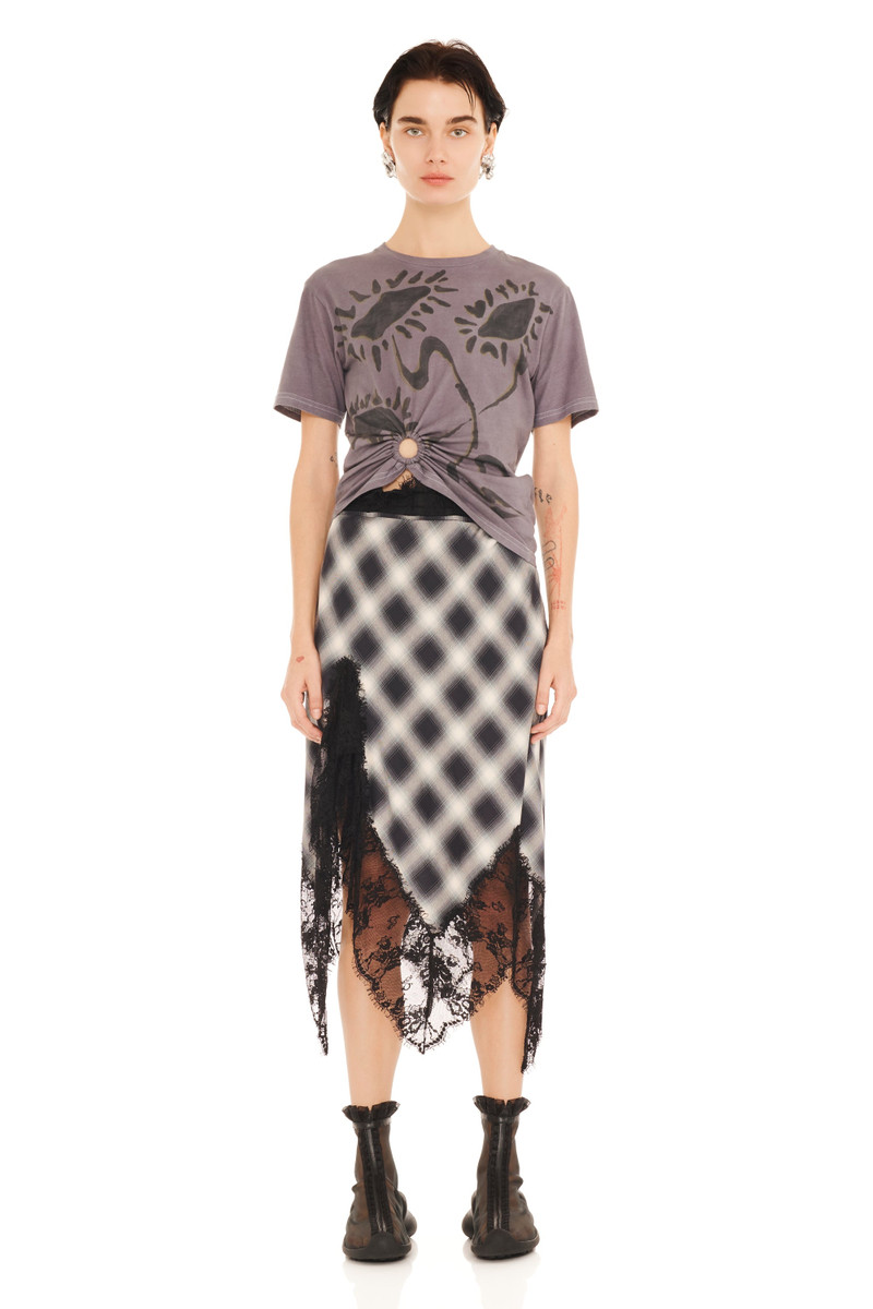 Collina Strada CHARCOAL DAISIES RING TEE outlook