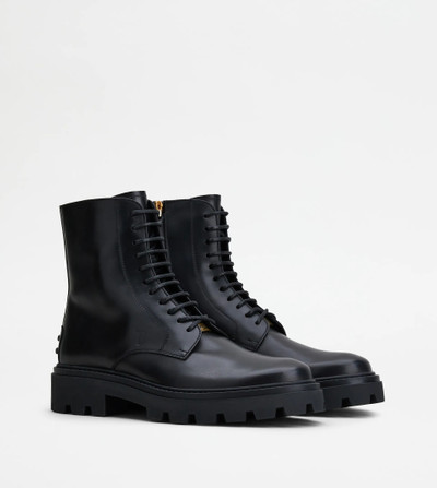 Tod's BOOTS IN LEATHER - BLACK outlook