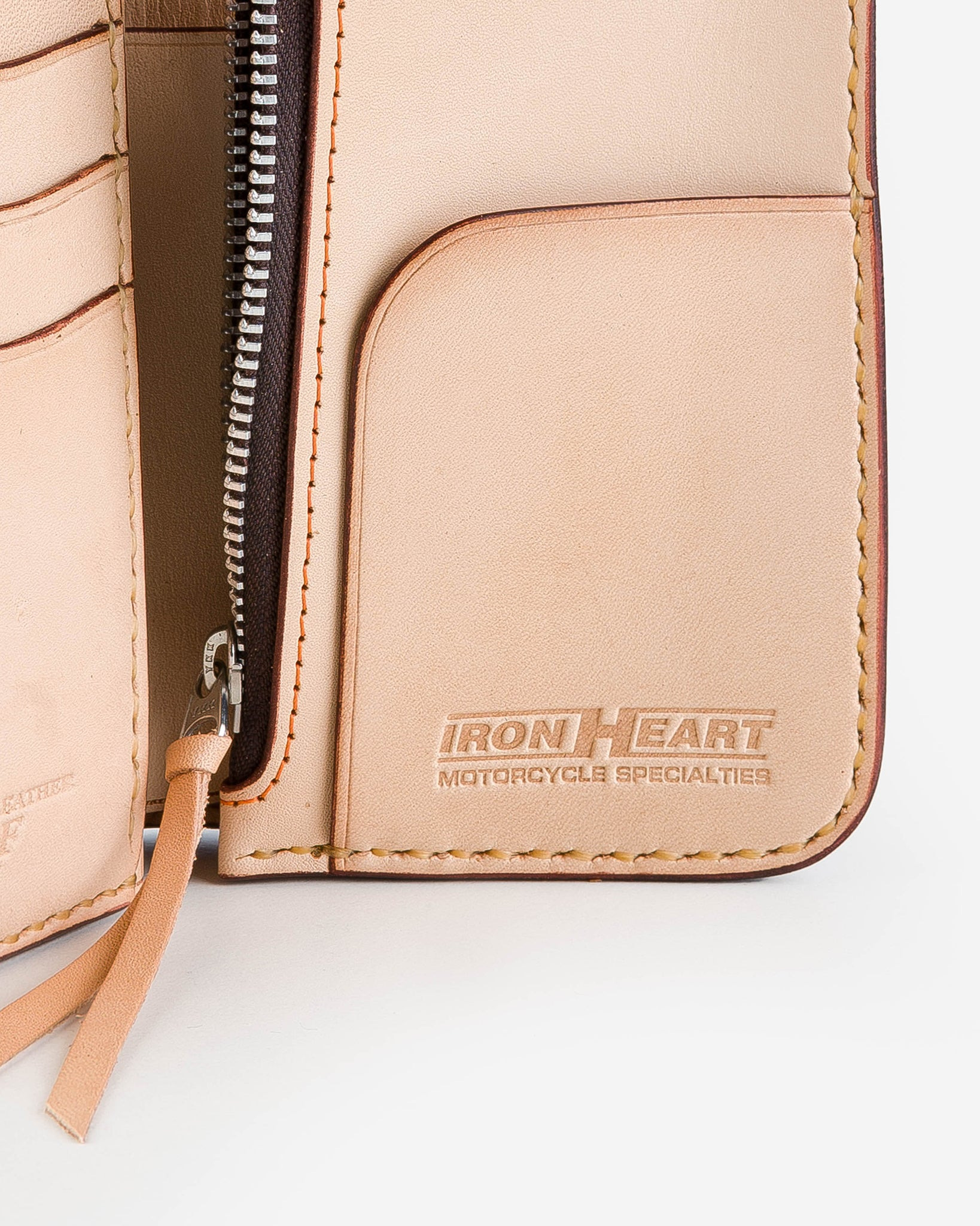 IHG-02-NAT Medium Shell Cordovan Wallet - Natural - 5