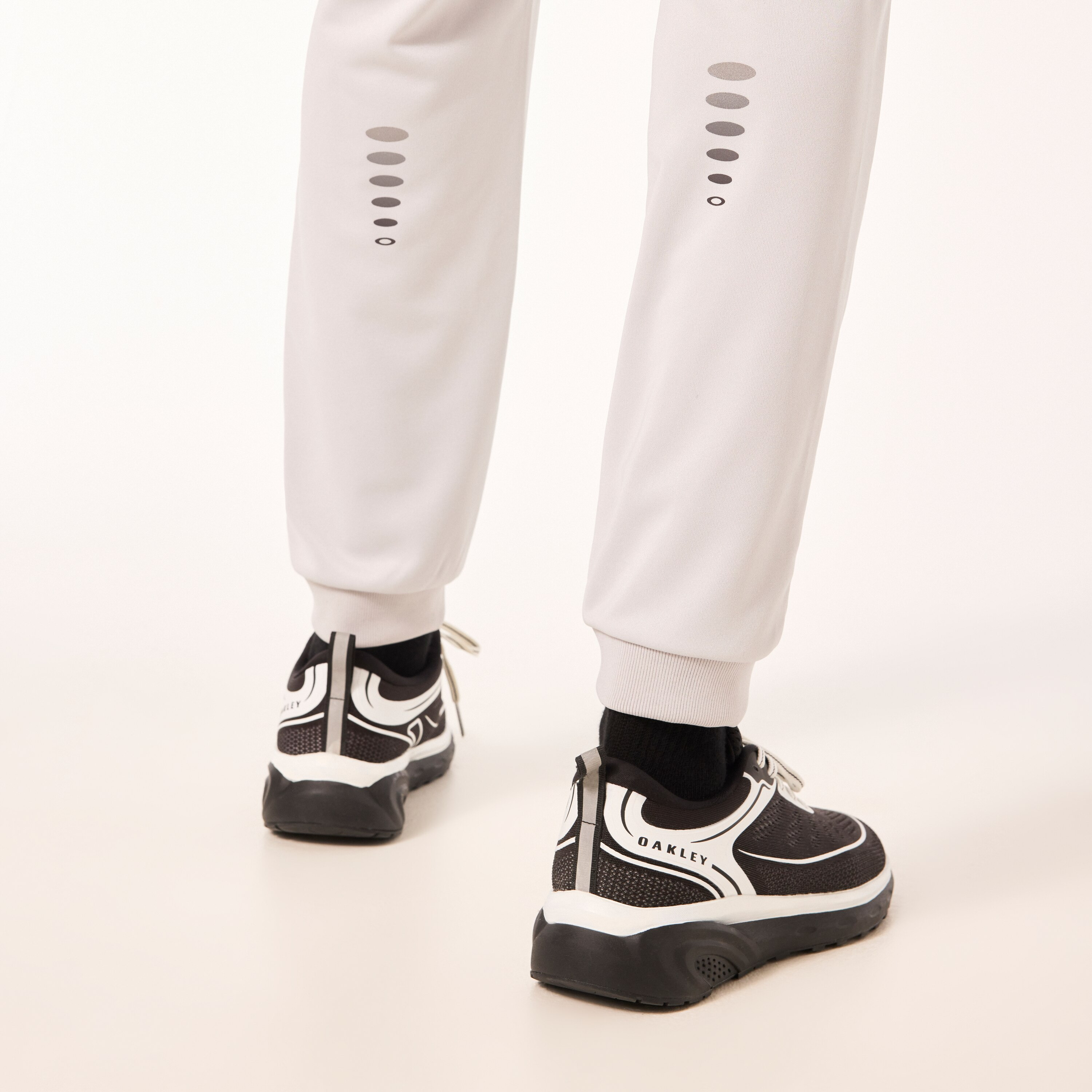 Foundational Pant 3.0 - 7