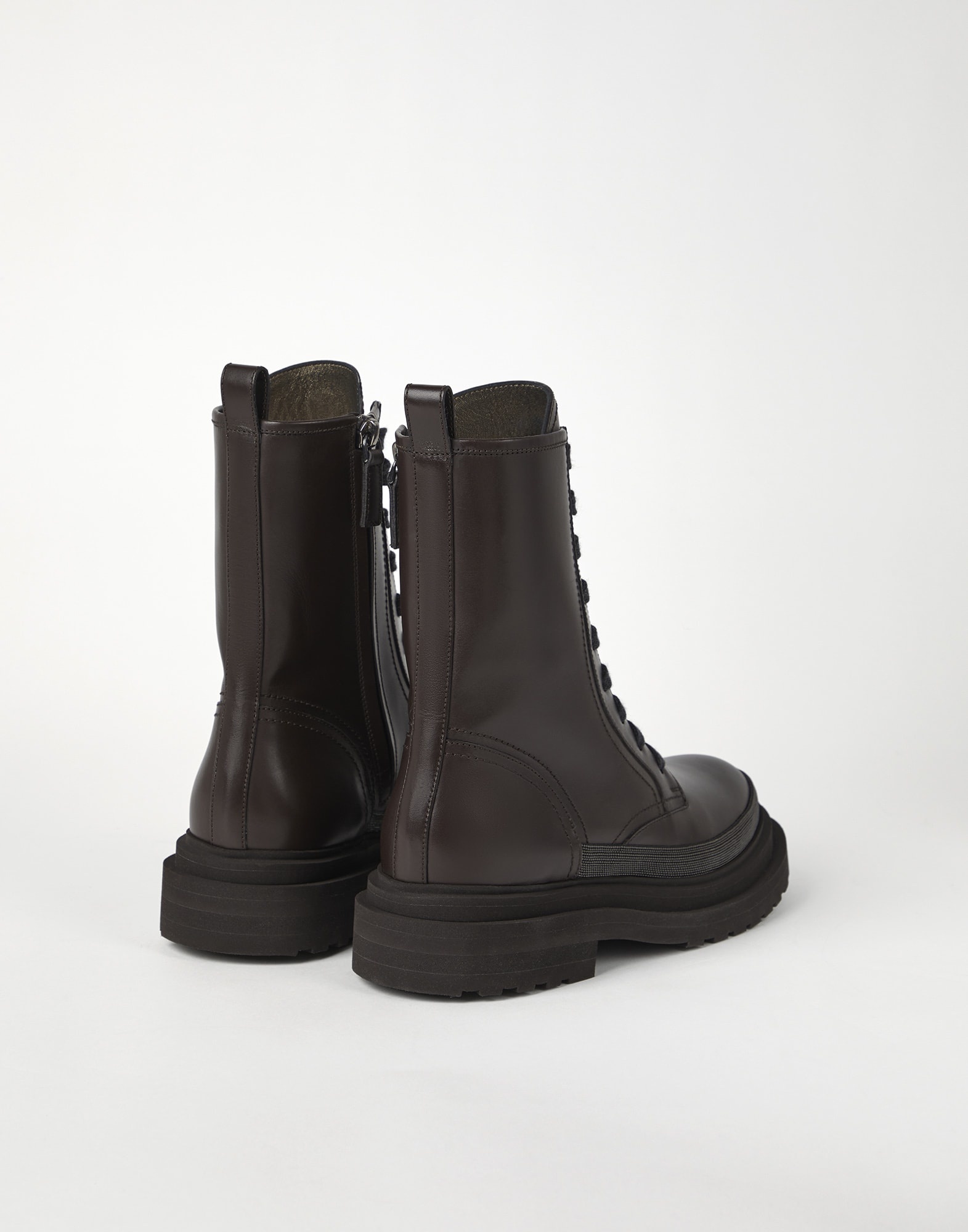 Matte calfskin boots with precious contour - 2