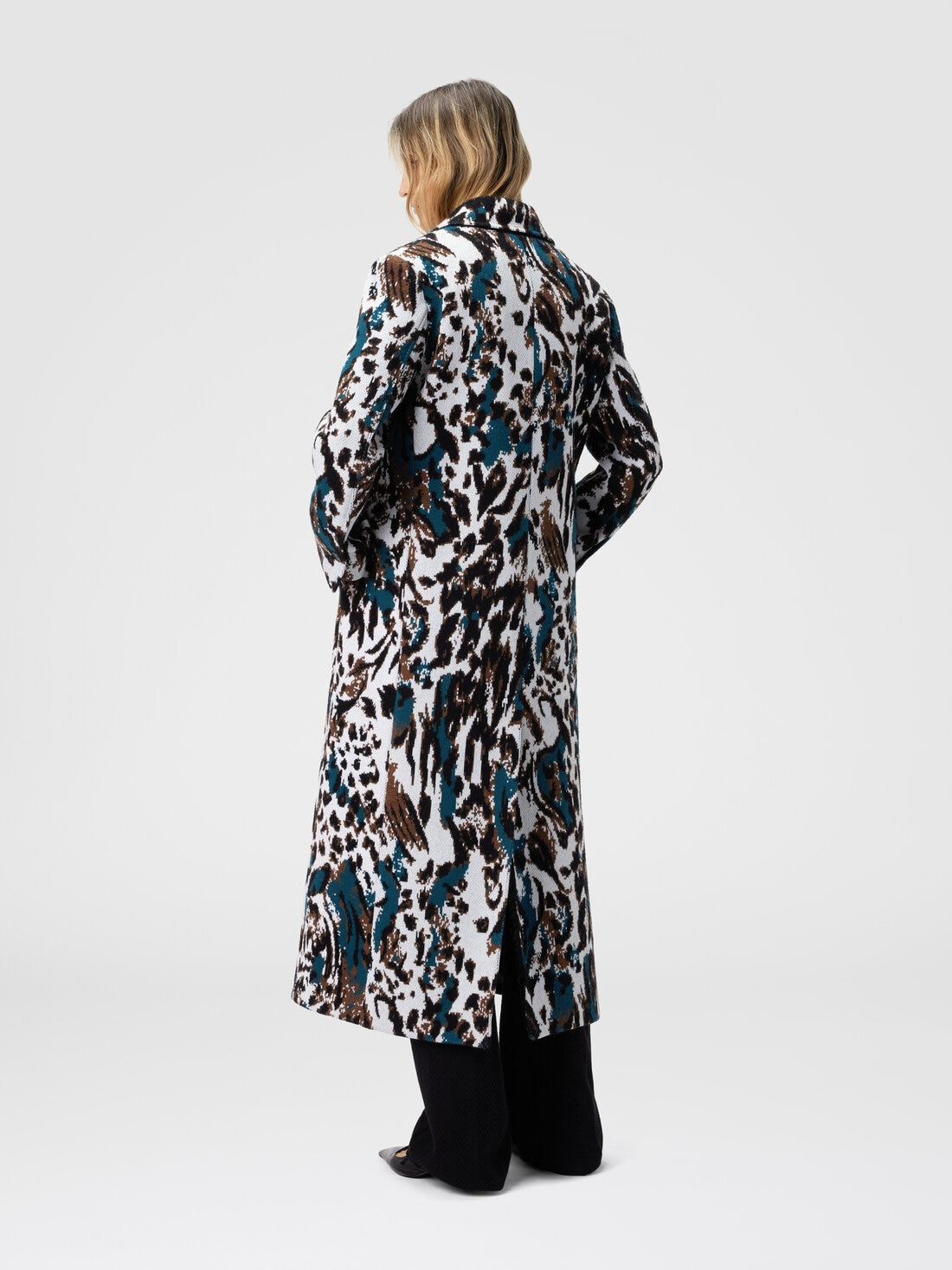 Long Single-Breasted Coat with Animalier Pattern - 3