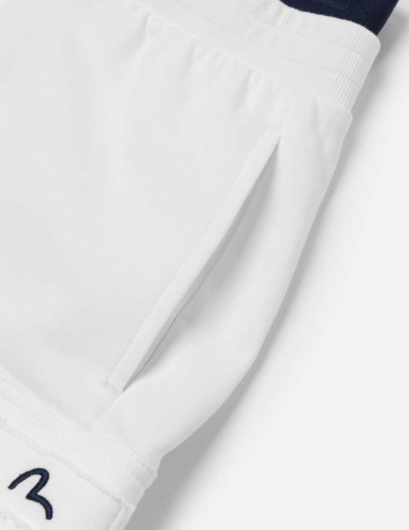 Seagull Embroidery Loose Fit Sweatshorts 7