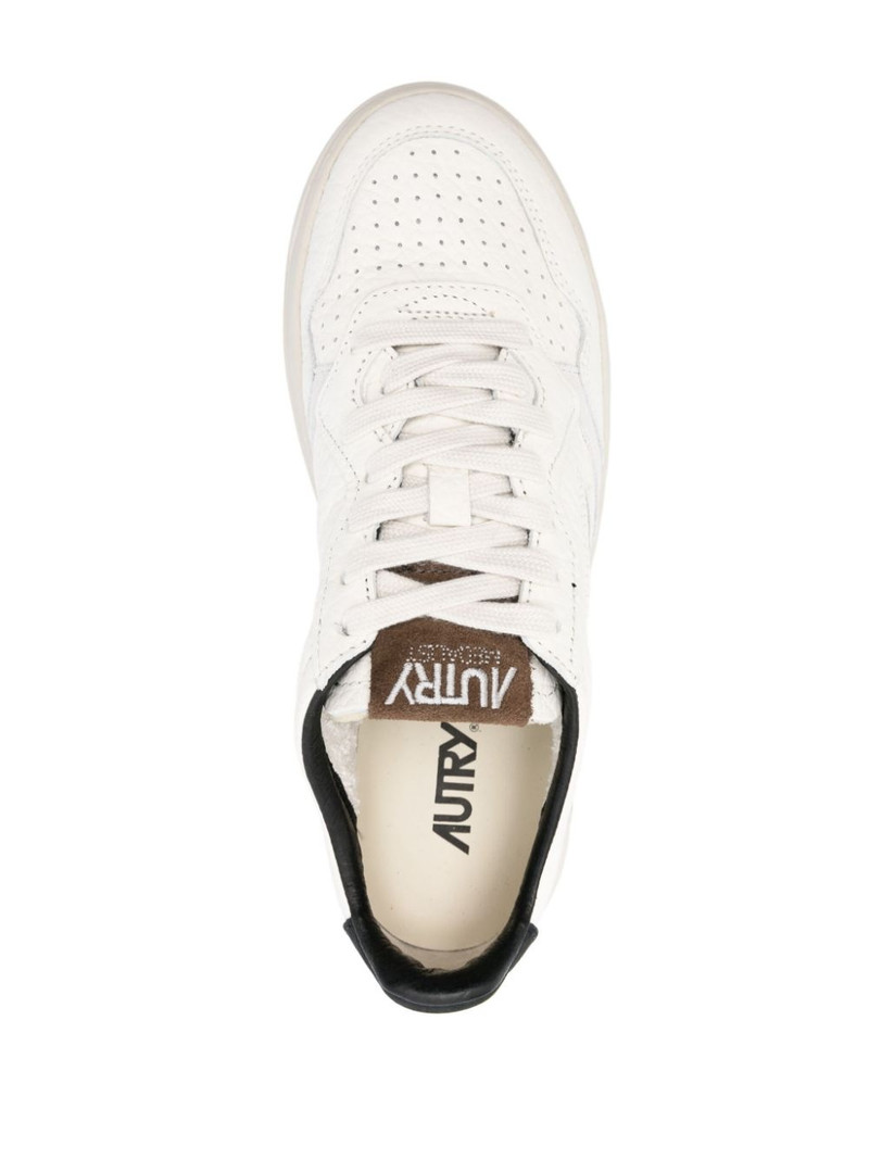 Medalist sneakers 4
