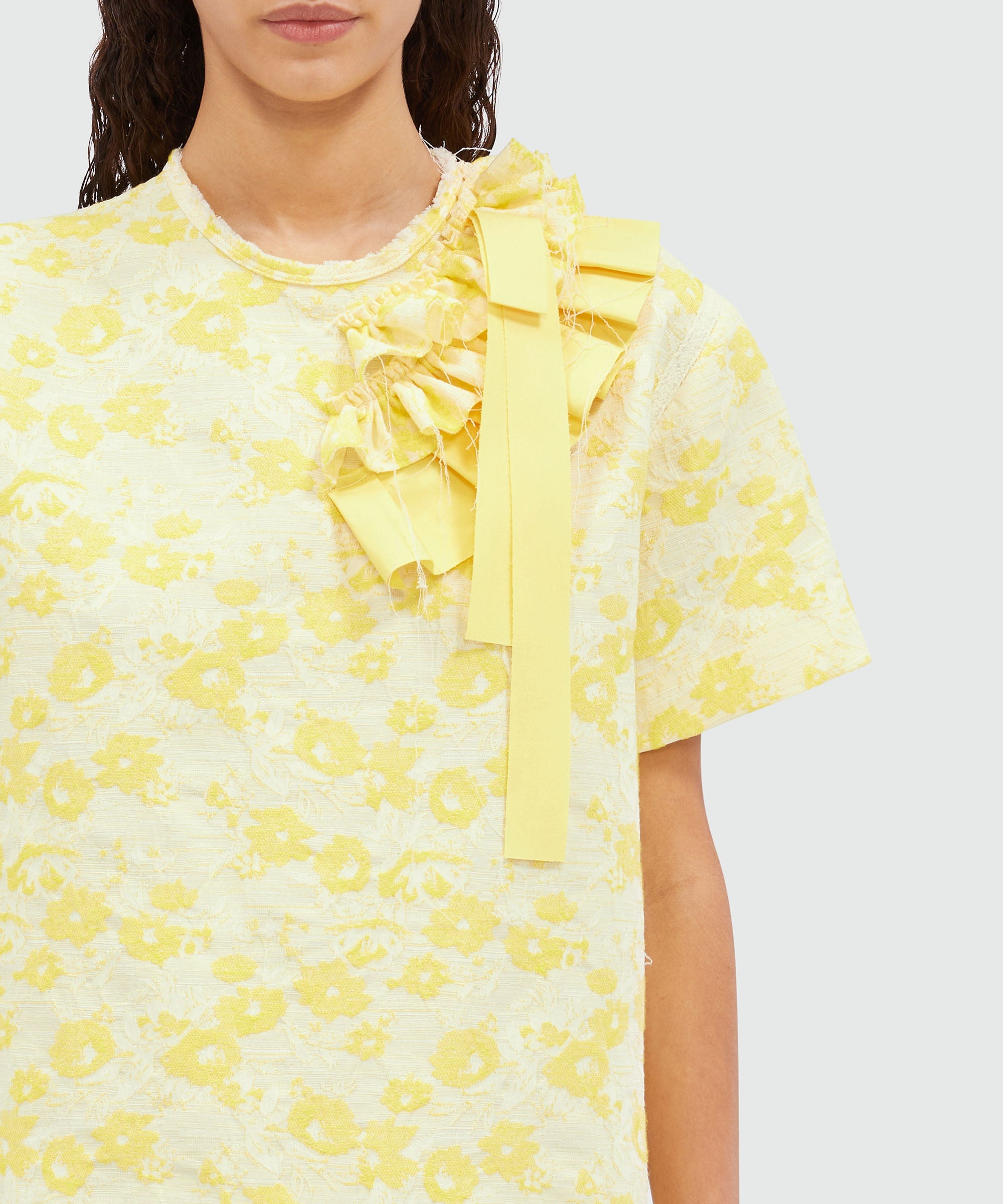 Short dress in yellow floral jacquard - 5