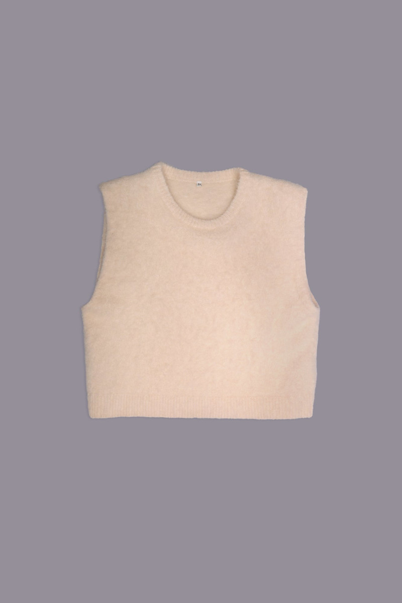 DEEP ARMHOLE VEST 3