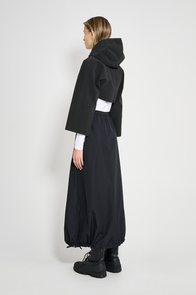 Lilla Tre Cropped Raincoat Black 4