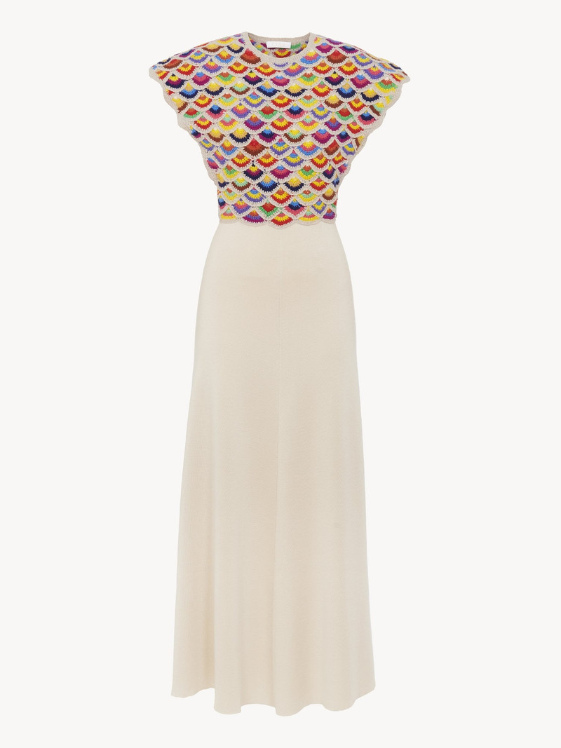 WING-SHOULDER FLARED DRESS 4