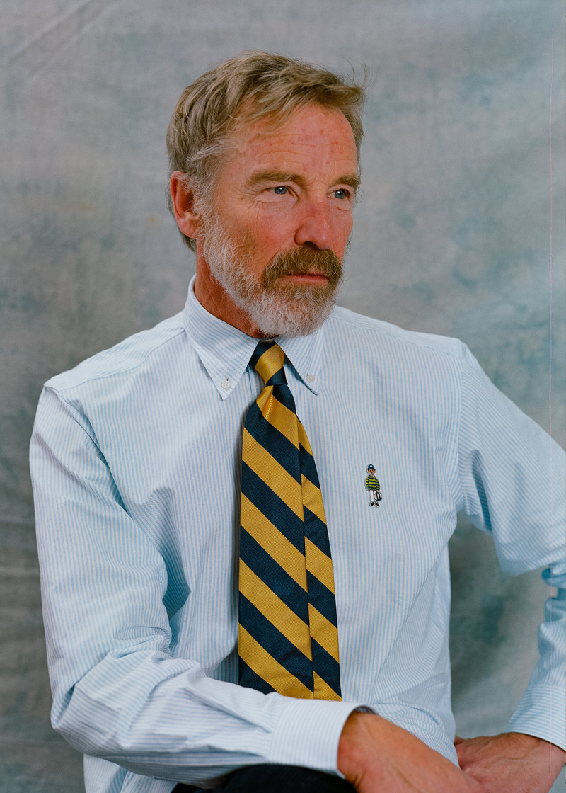 J. PRESS MADE-IN-USA NAVY & YELLOW GUARD STRIPE SILK REPP TIE outlook