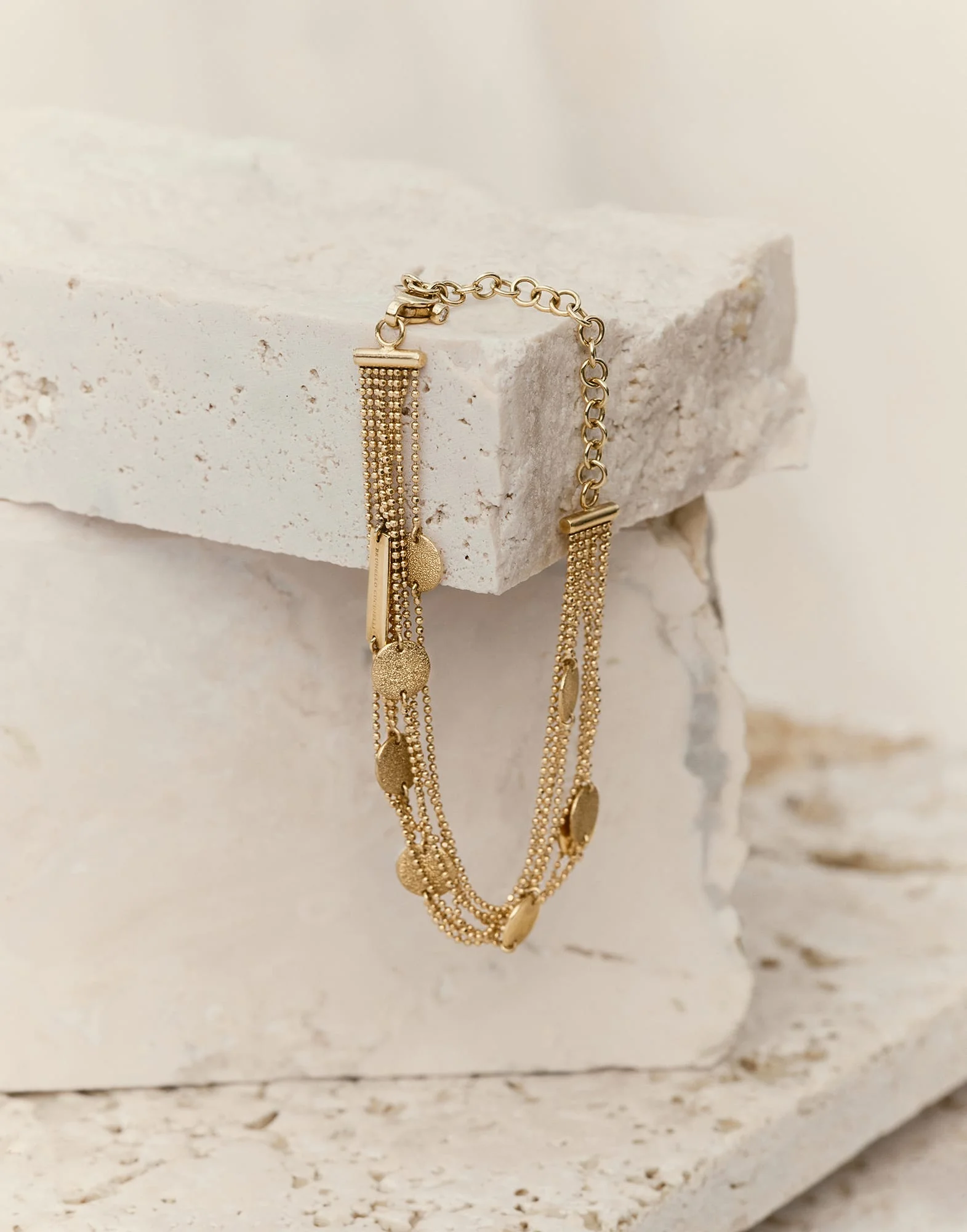 18k Gold bracelet with 0.015ct Diamond - 1