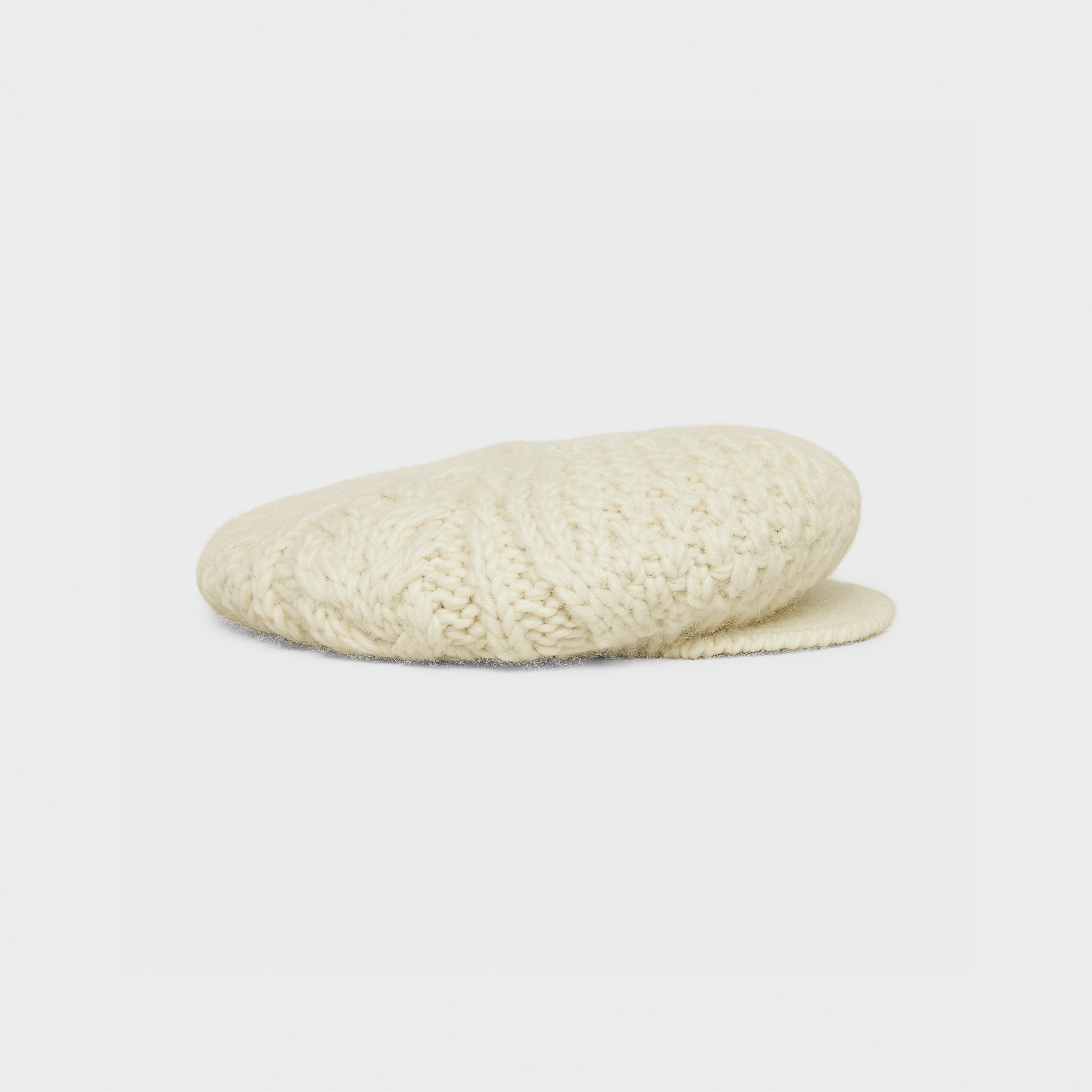 beret in aran mohair wool - 3