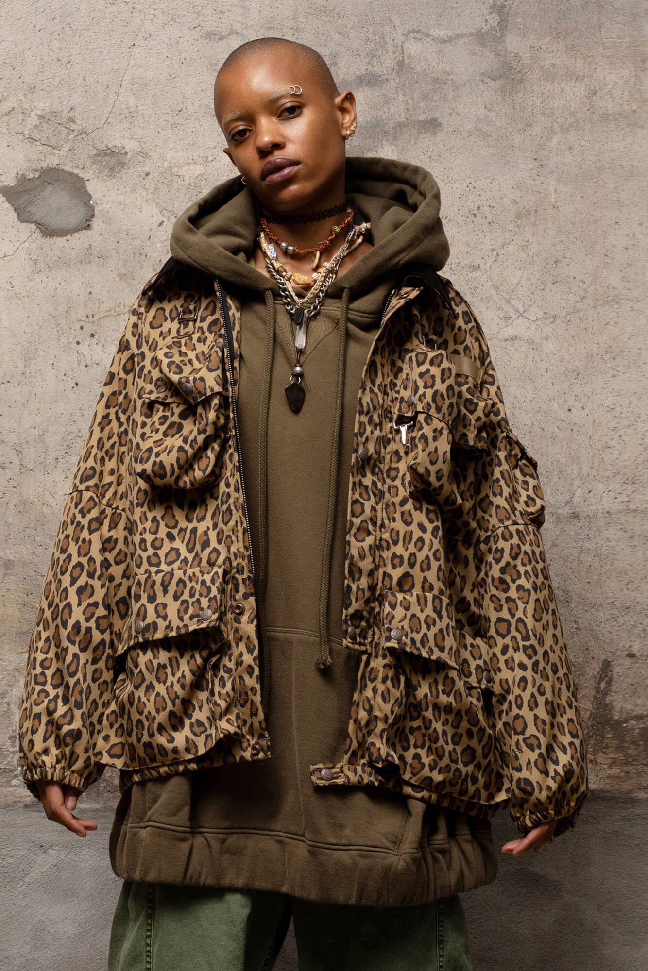 MULTIPOCKET WINDBREAKER - PRINTED LEOPARD - 1