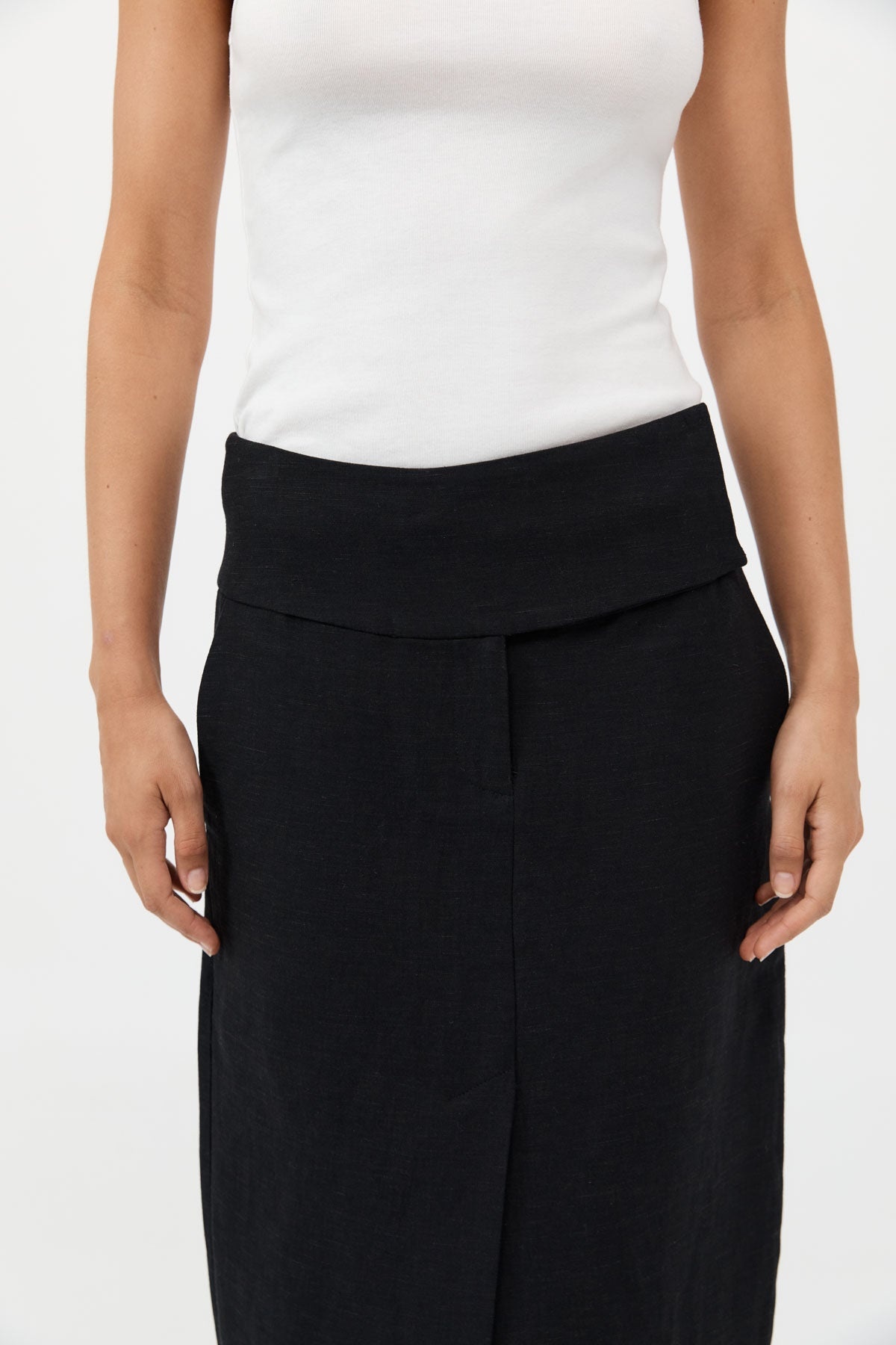 Wide Waistband Column Skirt - Black - 3