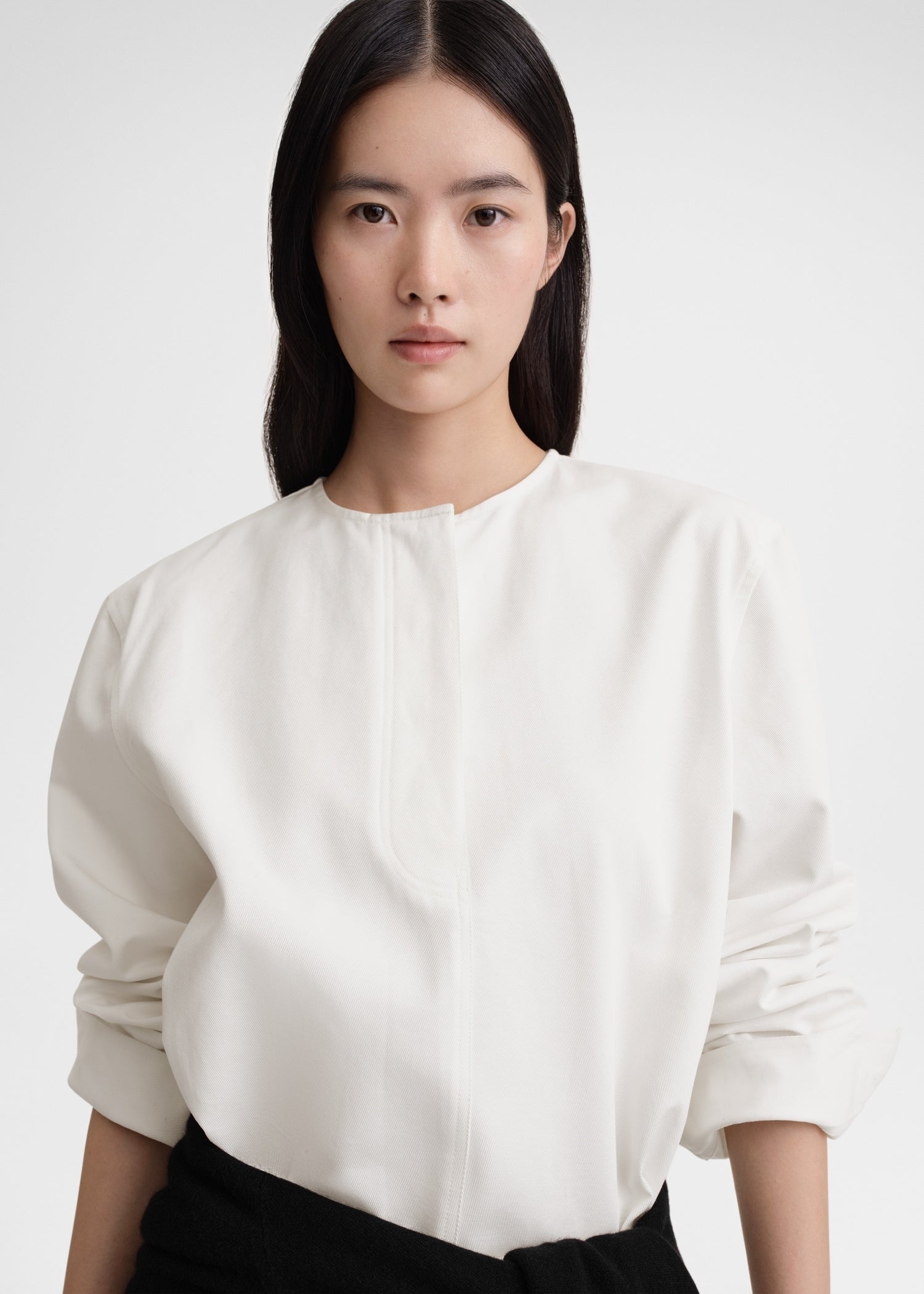 【SHALOM】24FW MOLA TEE WHITE MOLA TEE WHITE : @s.h.a.l.o.m.c.l.u.b