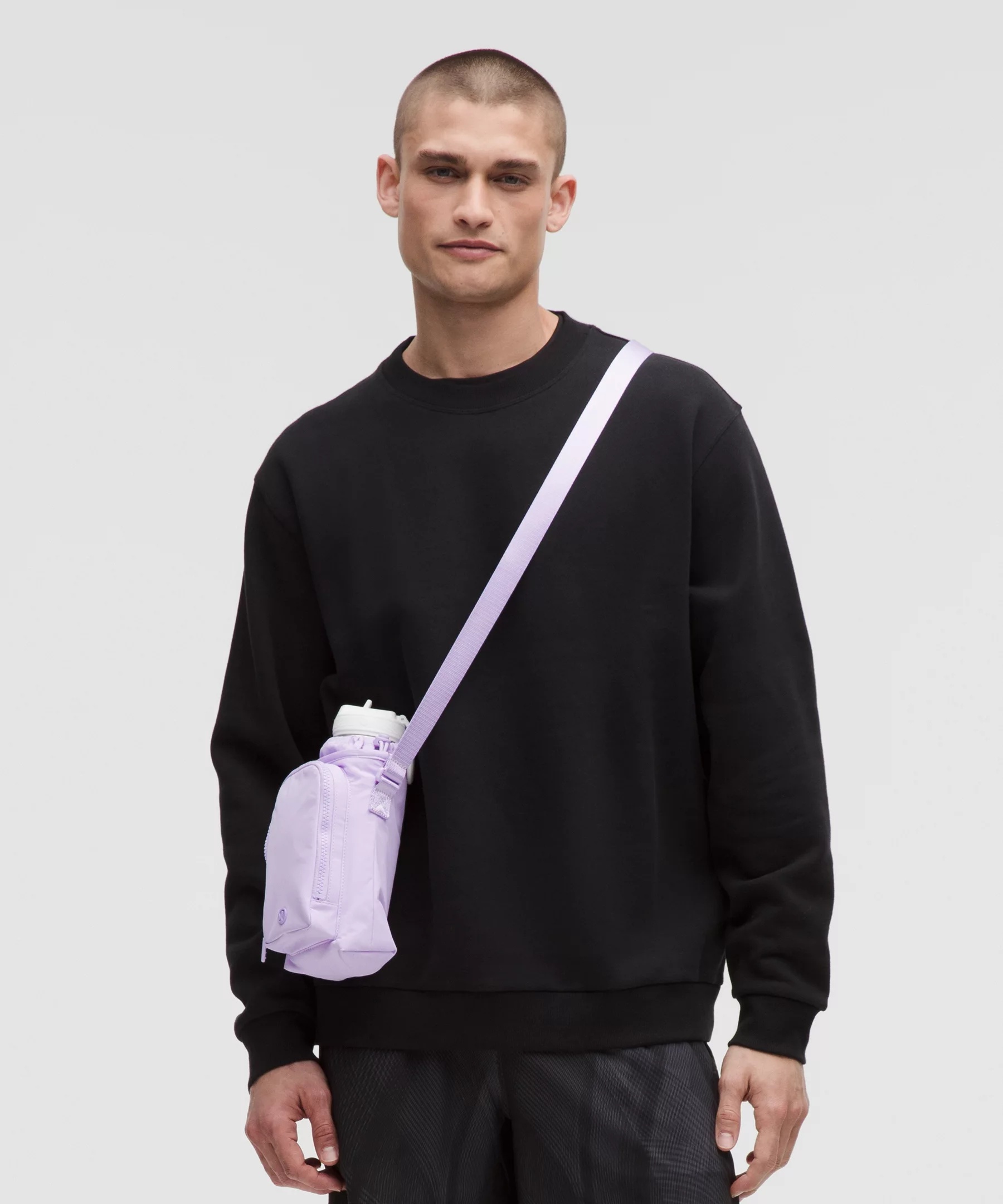Water Bottle Crossbody with Front Pocket 2L - 5