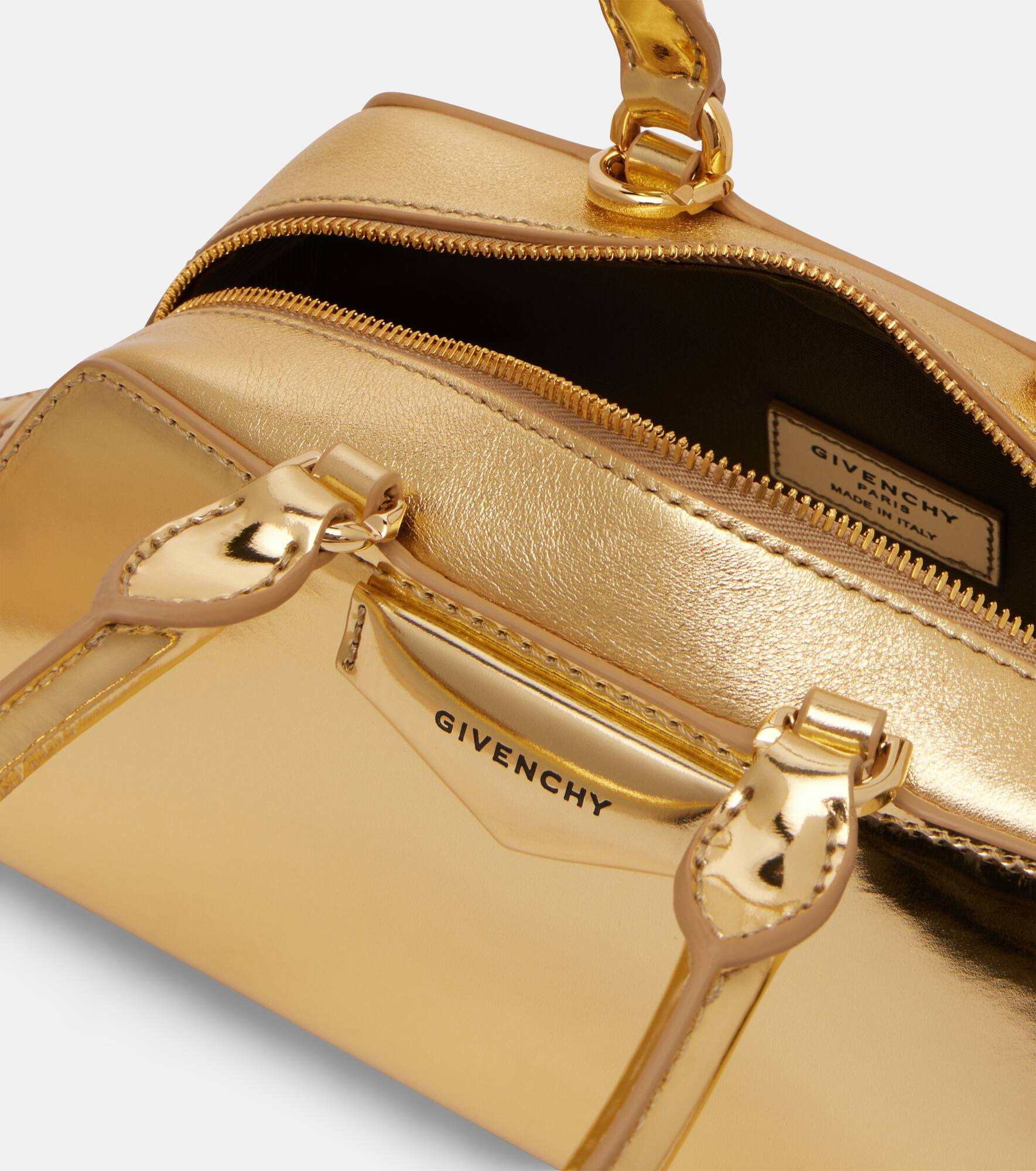 Antigona East-West Mini leather tote bag - 3