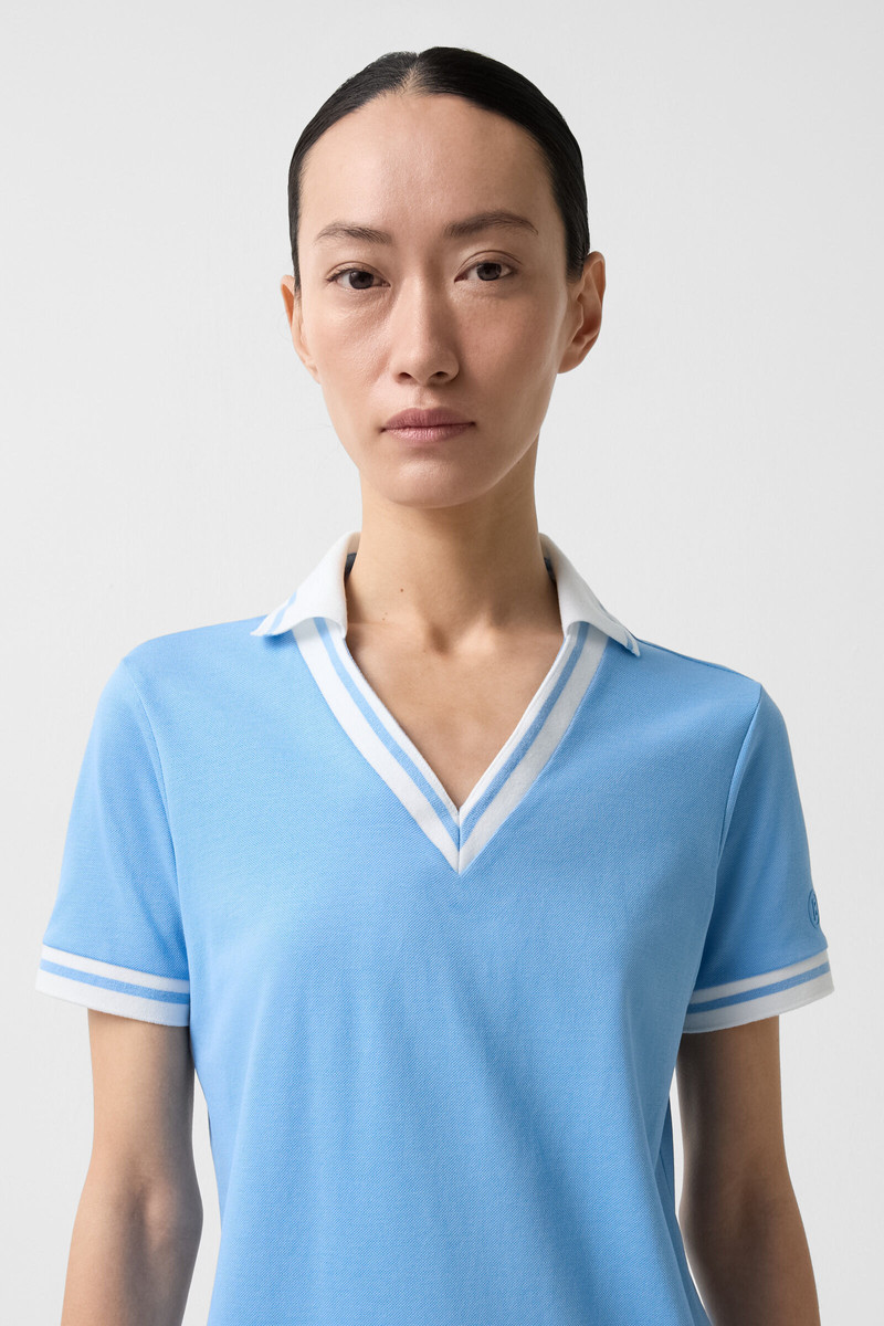 Lydia functional short-sleeved top in Light blue 4