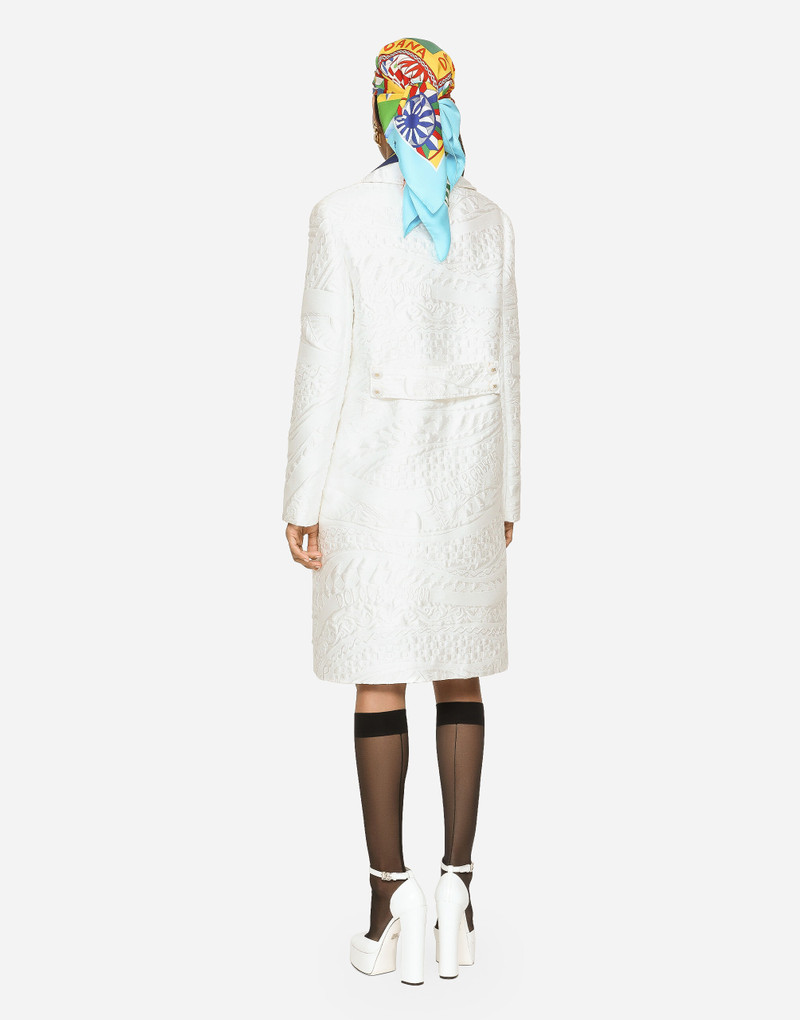 Brocade coat with DG buttons 3