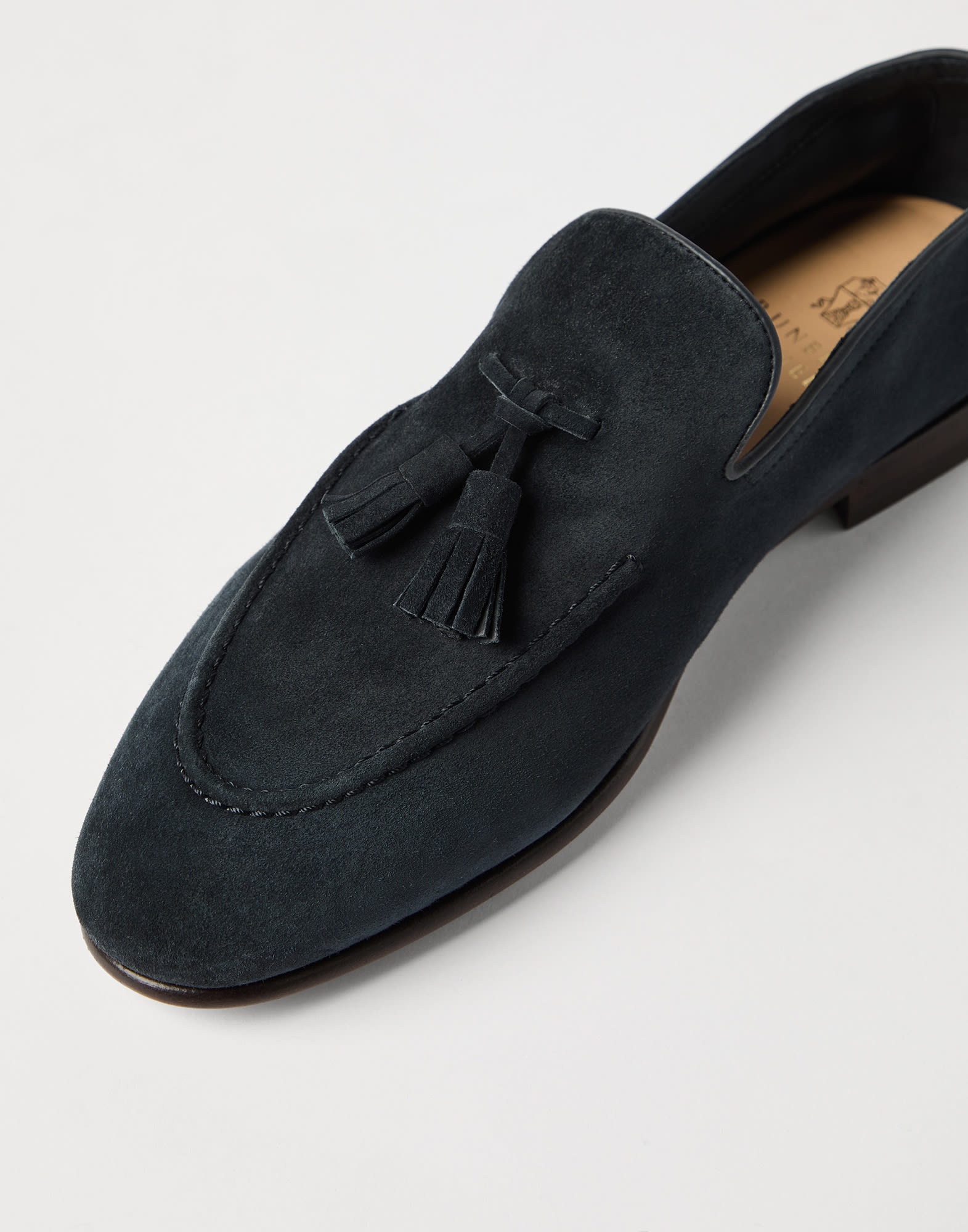 Suede soft loafers with tassels - 3