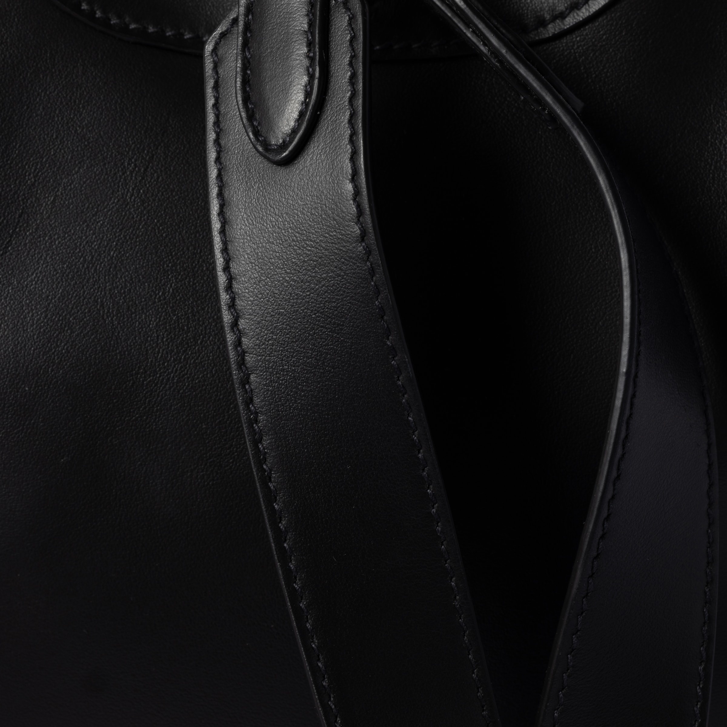 Leather backpack - 7