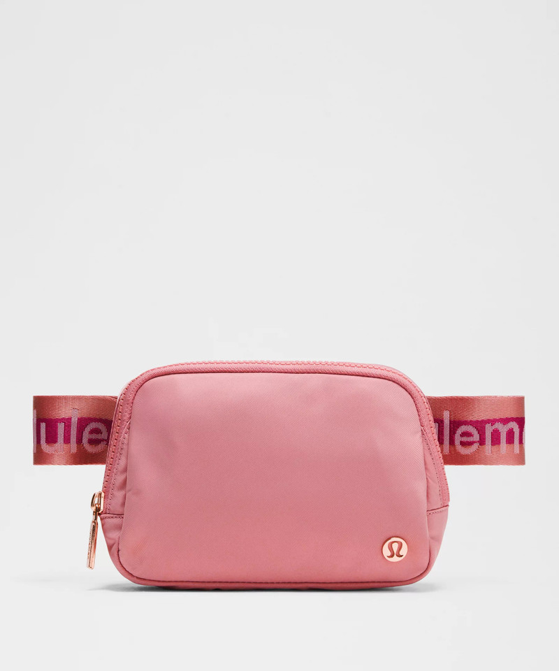 Everywhere Belt Bag 1L *Wordmark 1