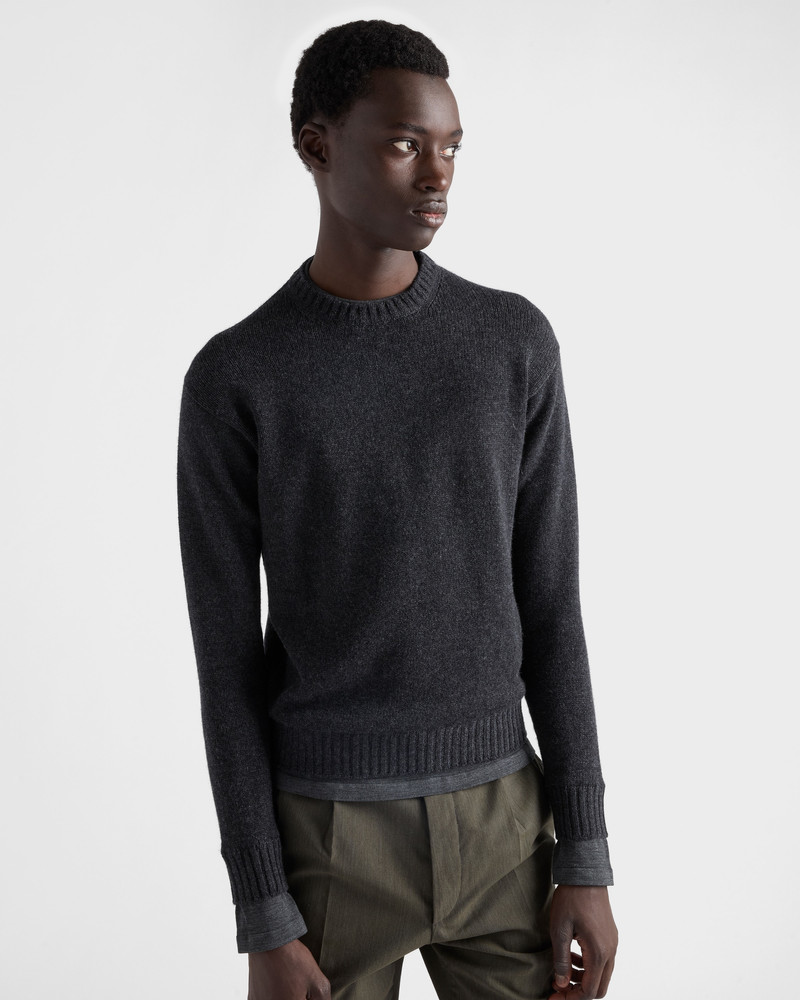 Cashmere crew-neck sweater 3
