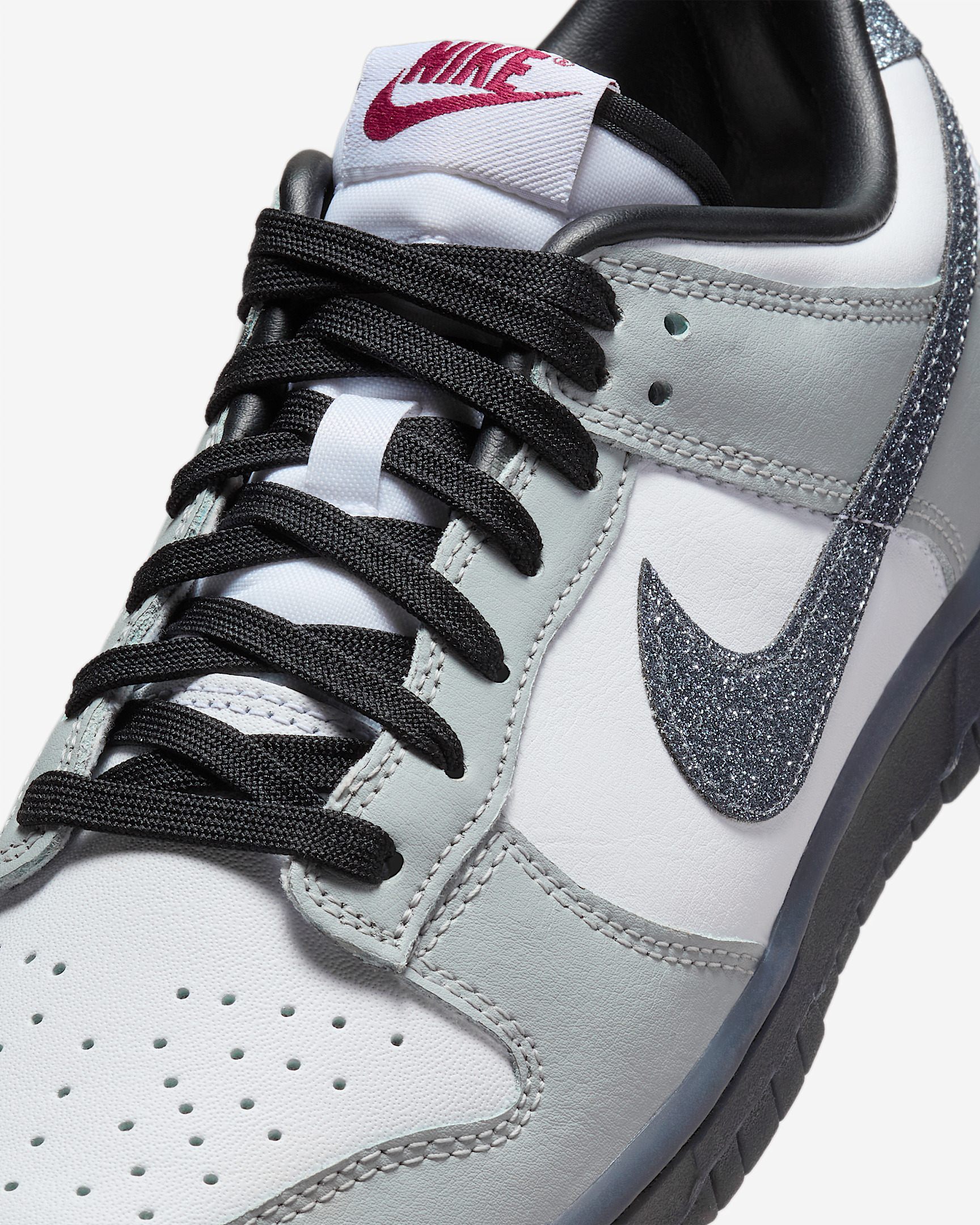 Nike Dunk Low LX Women's Shoes - 7