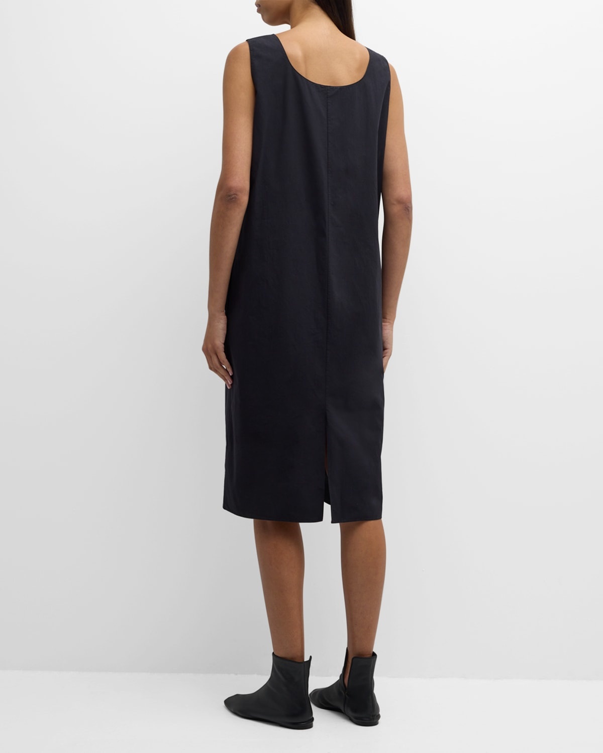 The Row Janah Scoop-Neck Sleeveless Midi Shift Dress