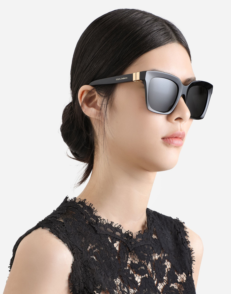 Dolce & Gabbana DG Hinge Sunglasses outlook