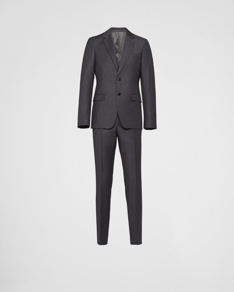 Single-breasted wool suit 1