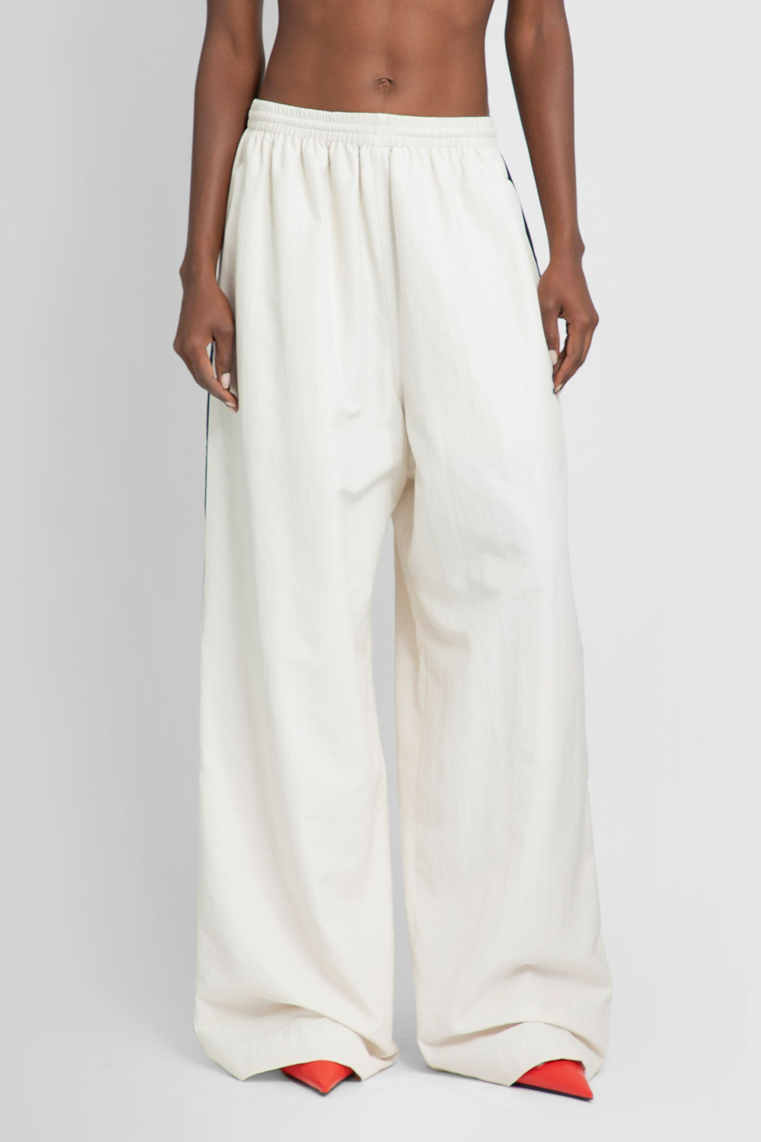 BALENCIAGA WOMAN WHITE TROUSERS - 2