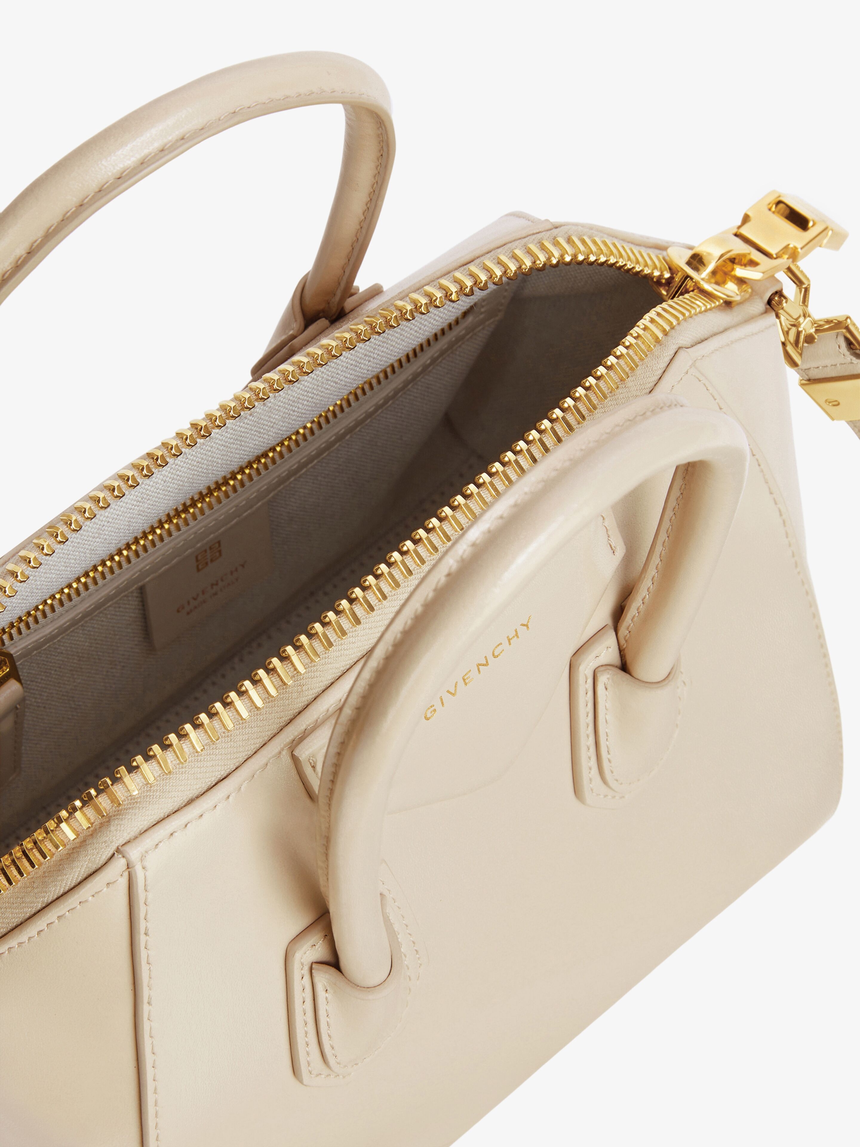 SMALL ANTIGONA BAG IN BOX LEATHER - 5