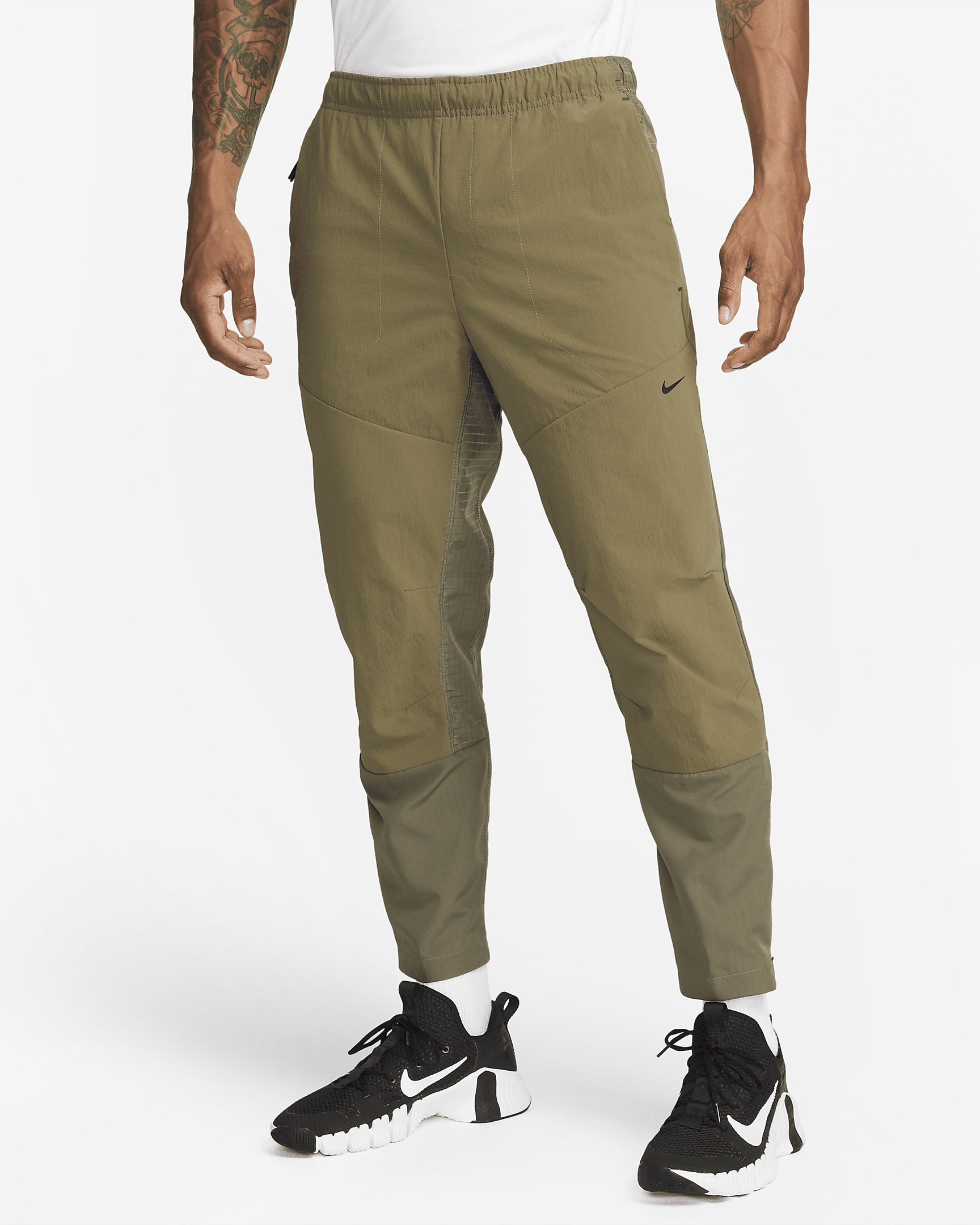 Nike A.P.S. Men's Dri-FIT ADV Woven Versatile Pants - 1