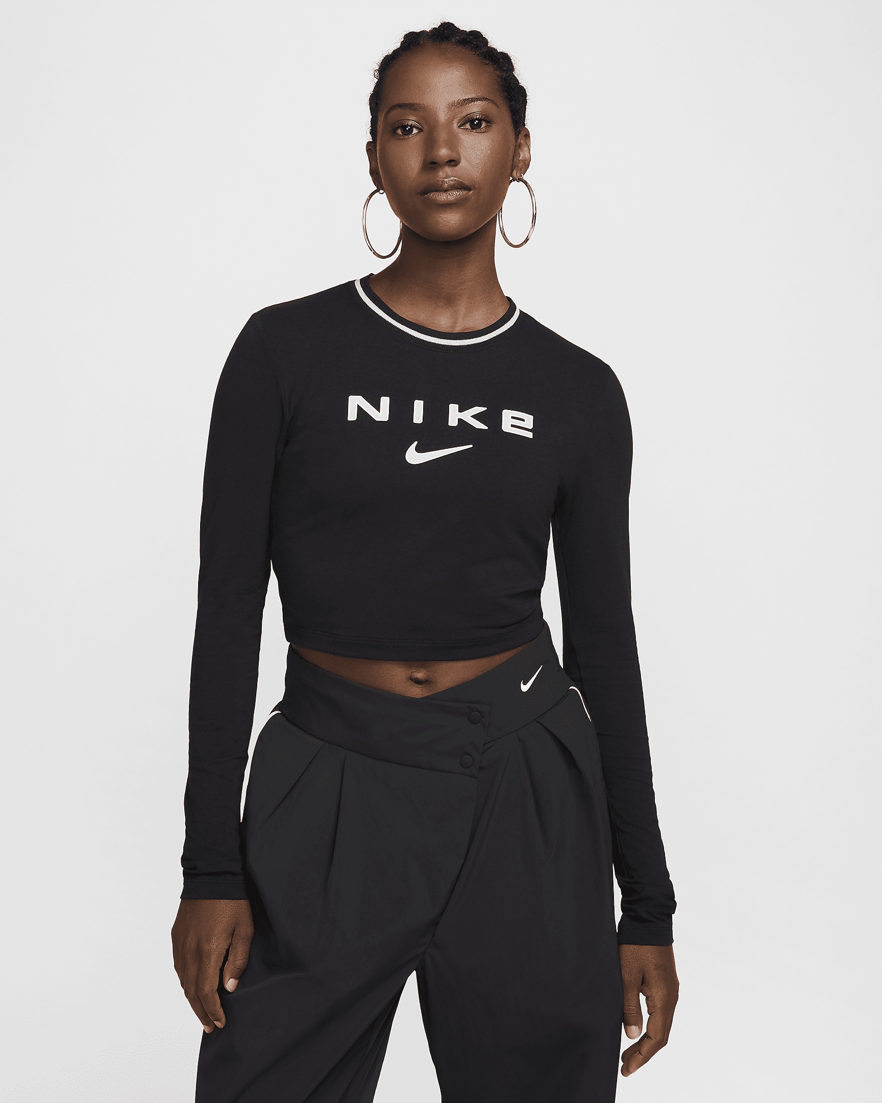 Nike Sportswear Chill Knit Women's Slim Long-Sleeve Cropped Graphic Tee - 1