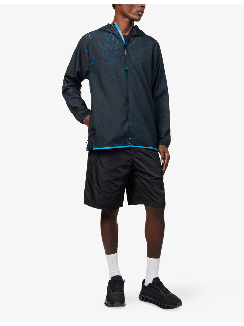 On Pace Hooded Woven Jacket outlook