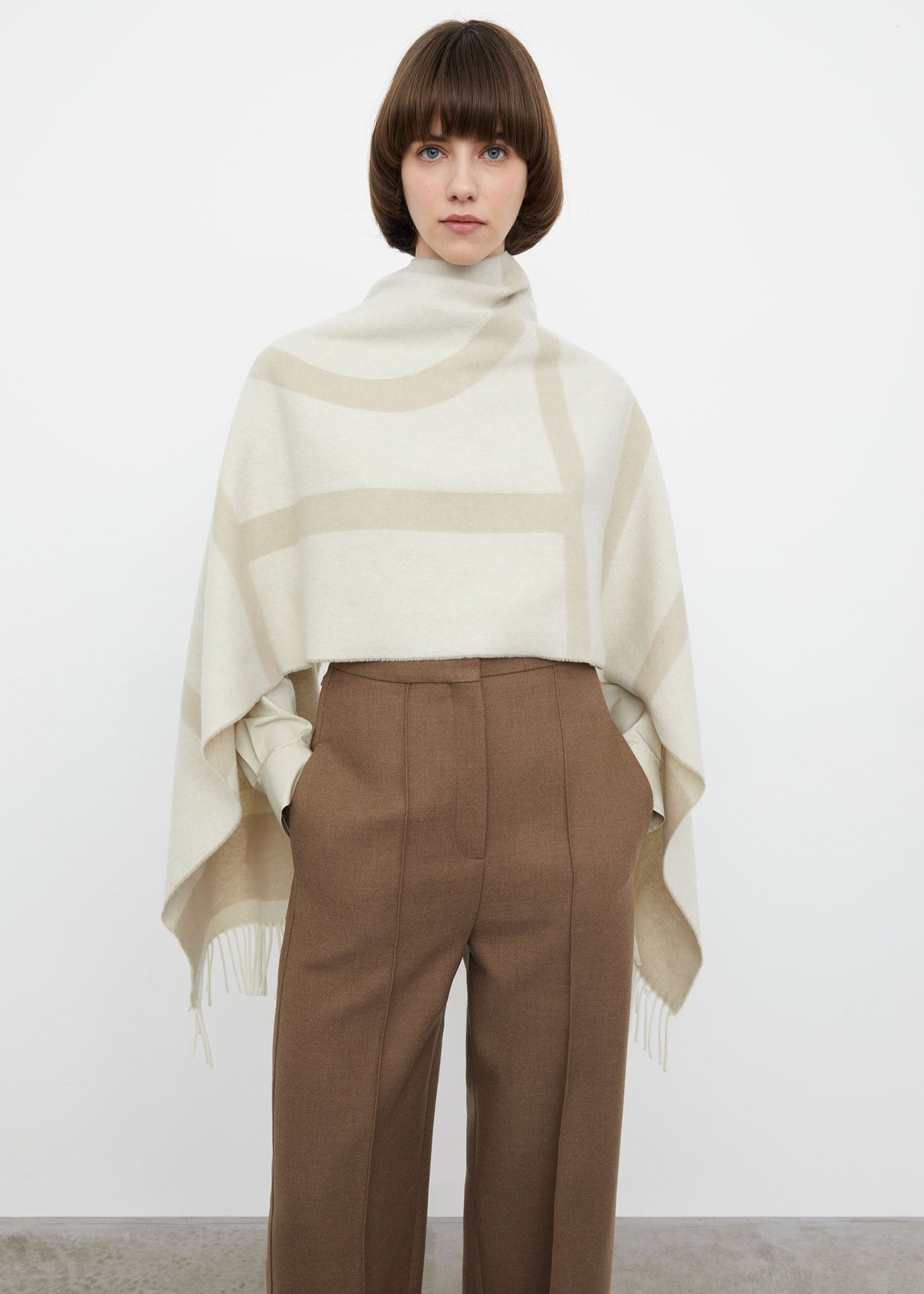 Monogram jacquard wool scarf eggnog - 4