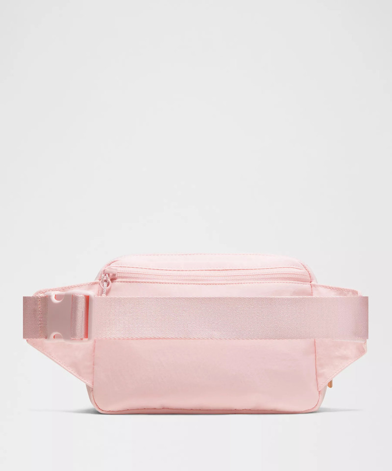 Everywhere Belt Bag Large 2L 3