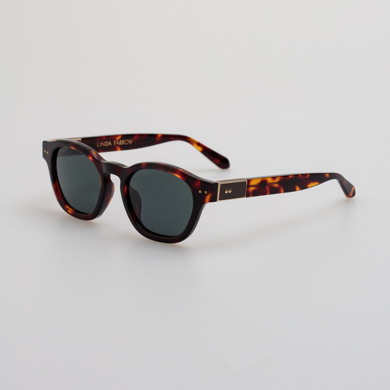 LINDA FARROW Talbot Sunglasses in Tortoiseshell outlook
