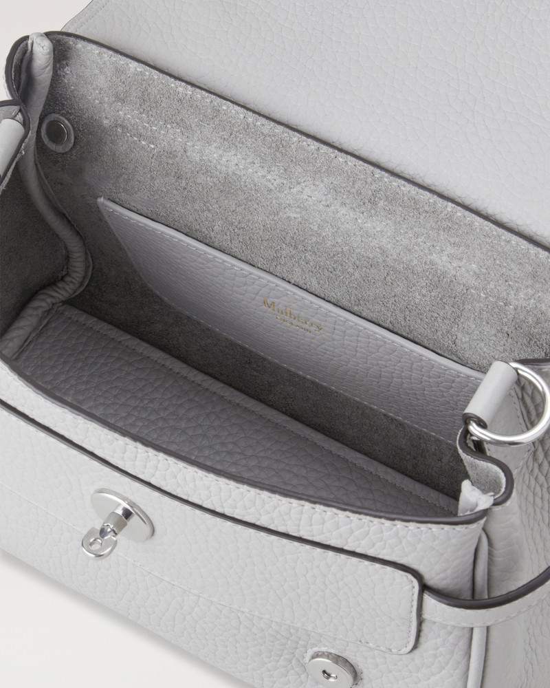 Mini Alexa Pale Grey Heavy Grain 4
