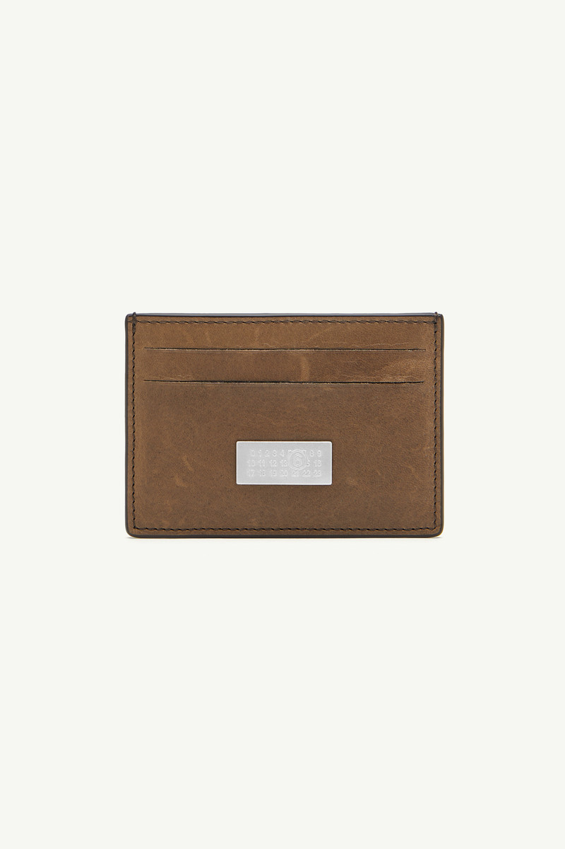 Numeric cardholder 1