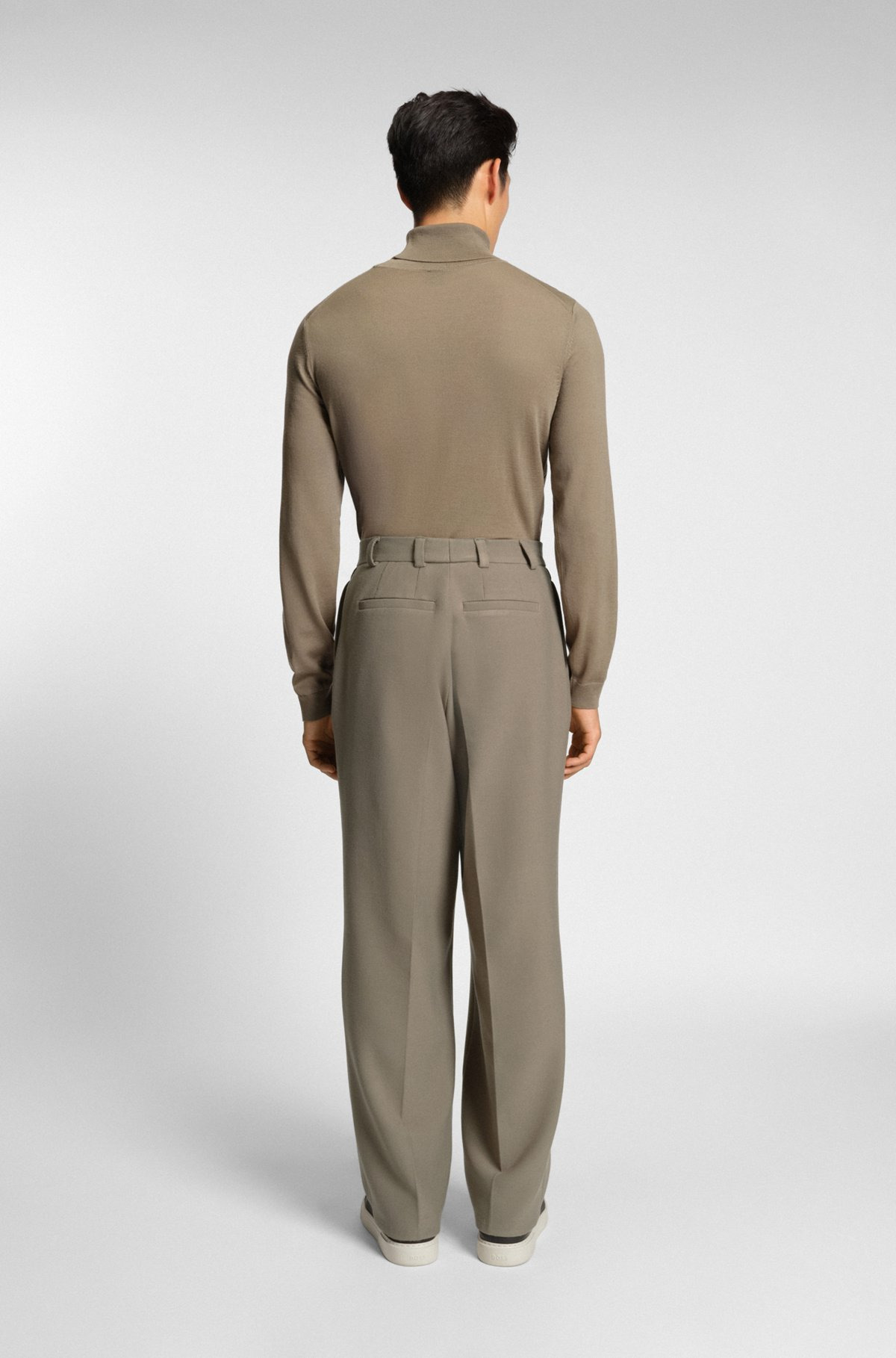 RELAXED-FIT TROUSERS WITH DOUBLE PLEAT - 4