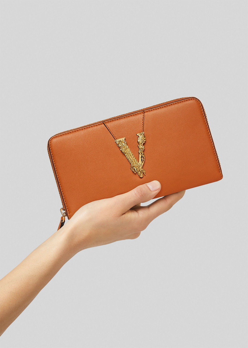 VERSACE Virtus Continental Wallet outlook