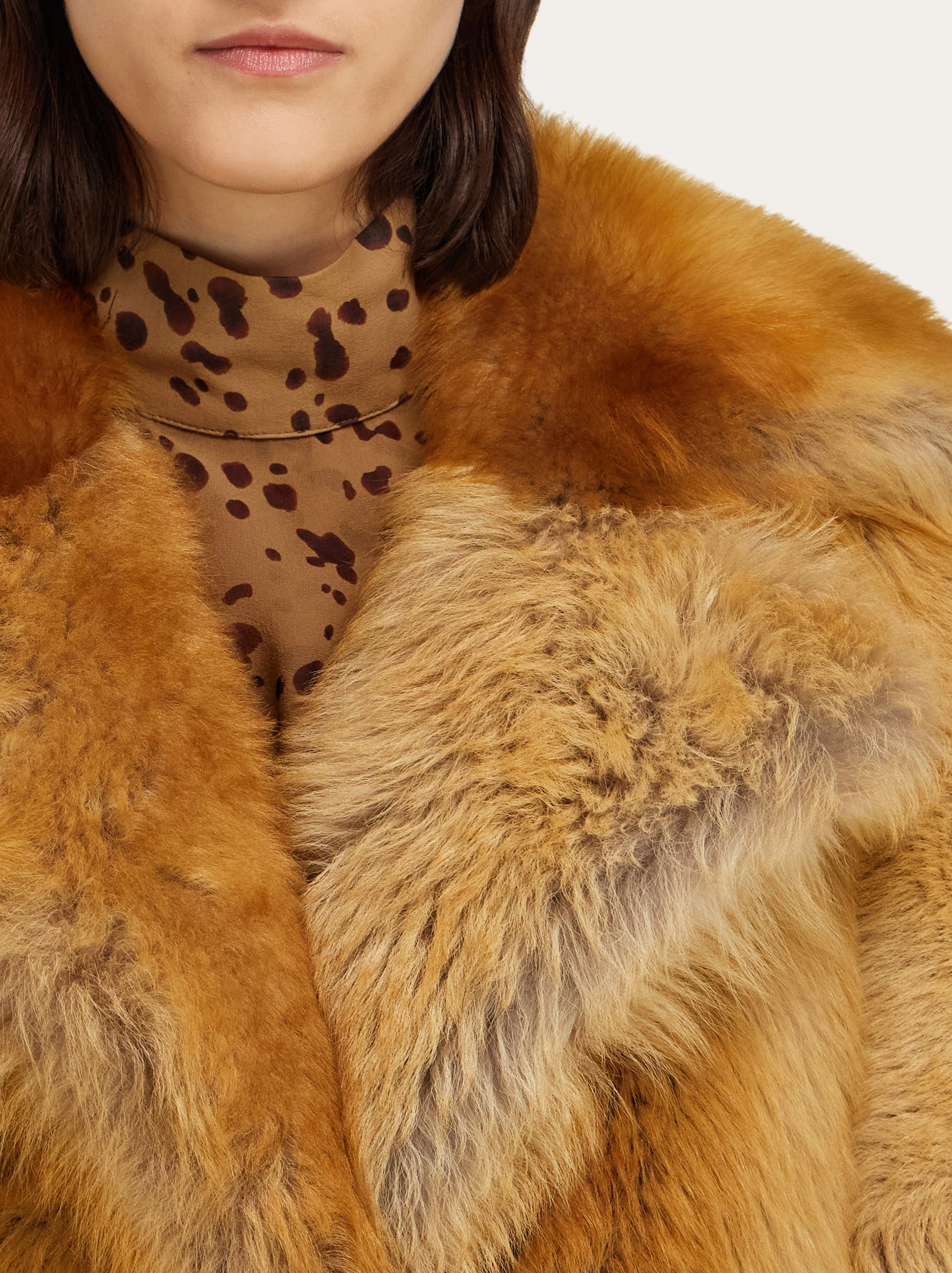 Shearling coat with wool inlay - 5