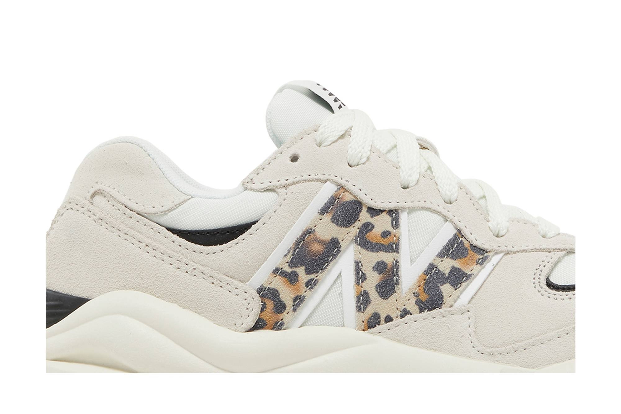 Wmns 57/40 'Sea Salt Leopard' - 2