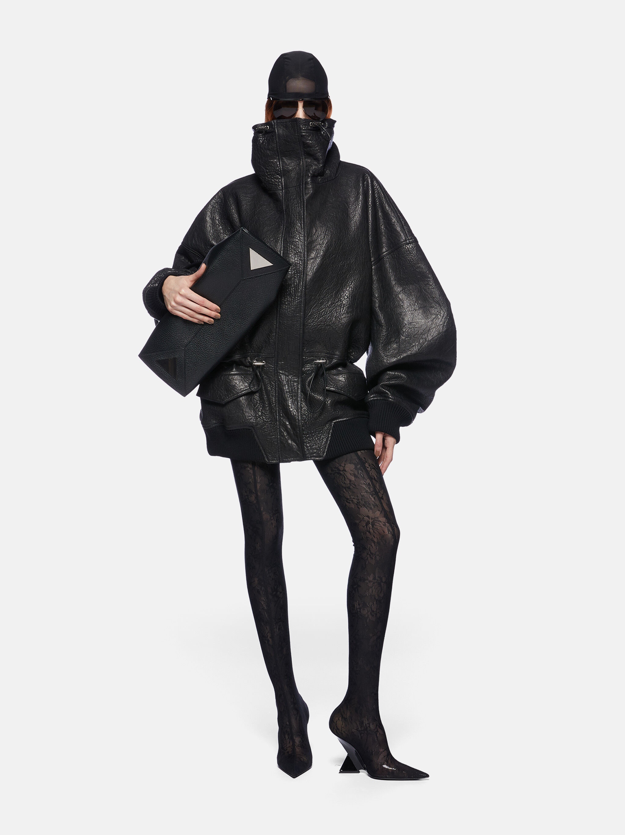 BLACK WINDBREAKER - 2
