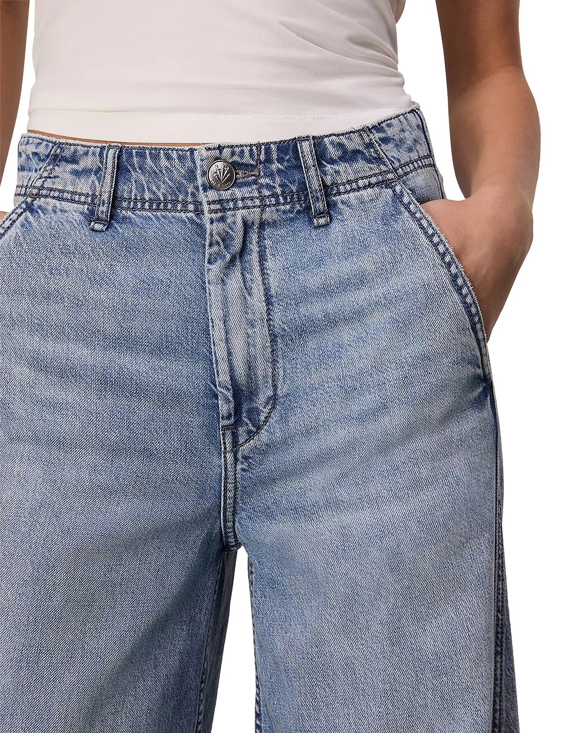 Featherweight High Rise Wide Leg Jeans in Annie - 5